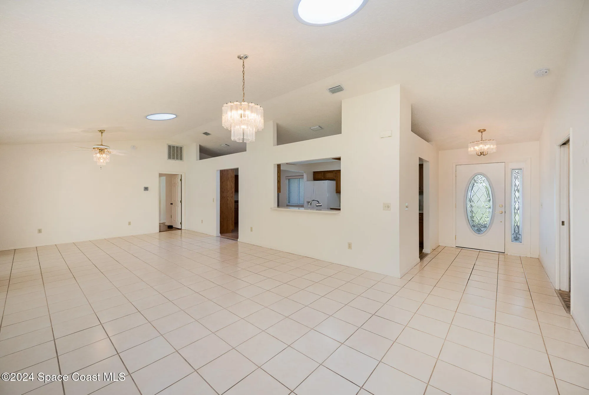 Property Slideshow image 4 of 40 | 1527 frontier dr, Melbourne, FL, 32940