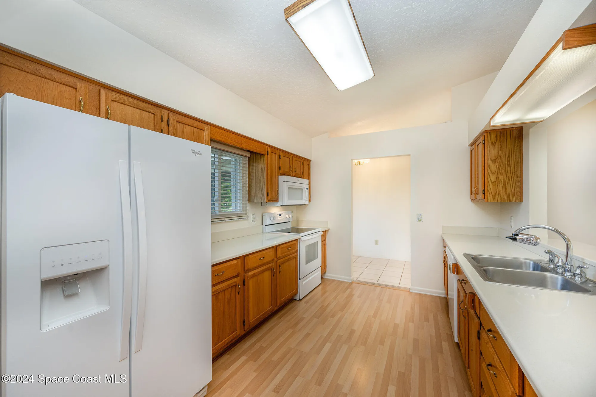 Property Slideshow image 11 of 40 | 1527 frontier dr, Melbourne, FL, 32940
