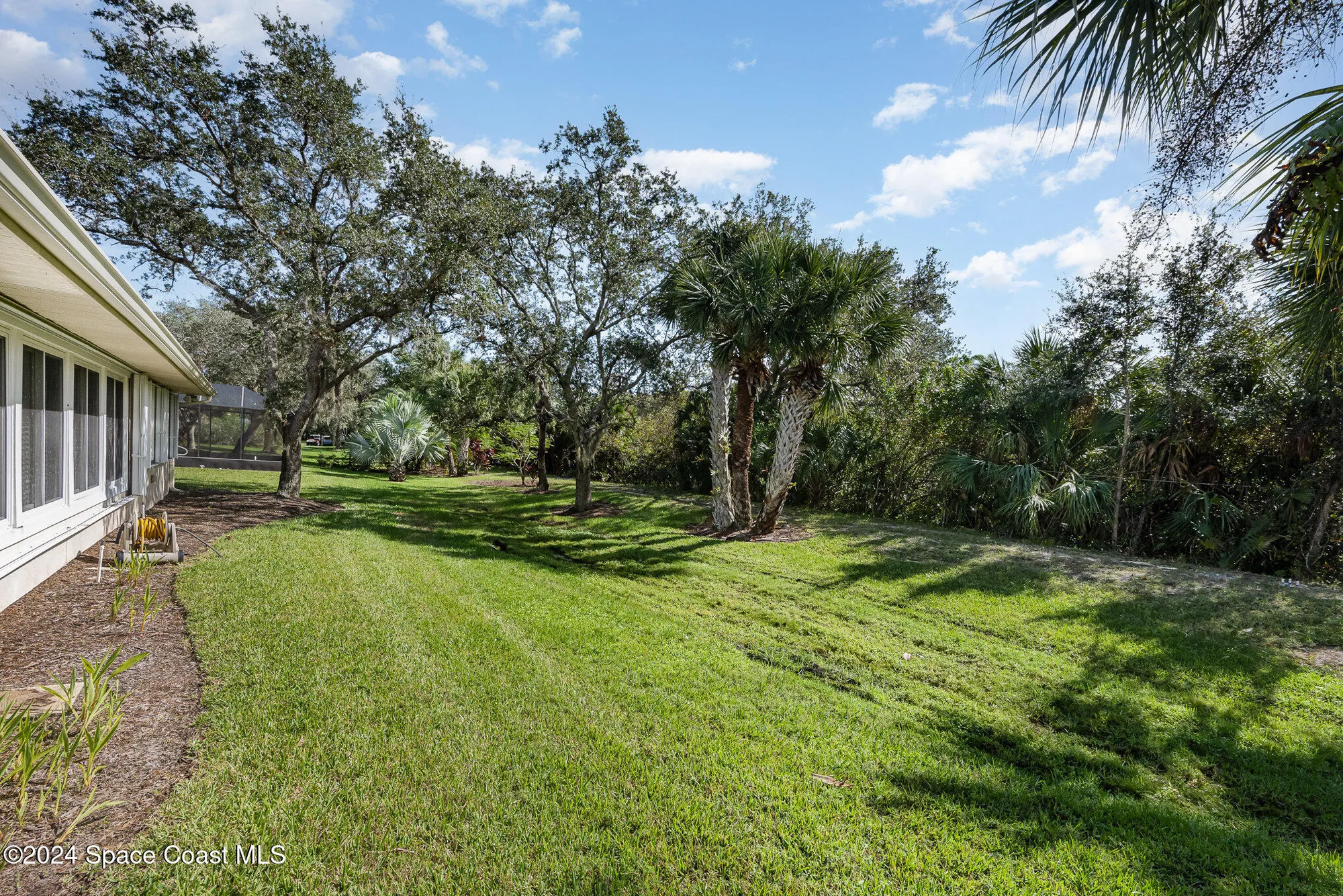 Property Slideshow image 28 of 40 | 1527 frontier dr, Melbourne, FL, 32940