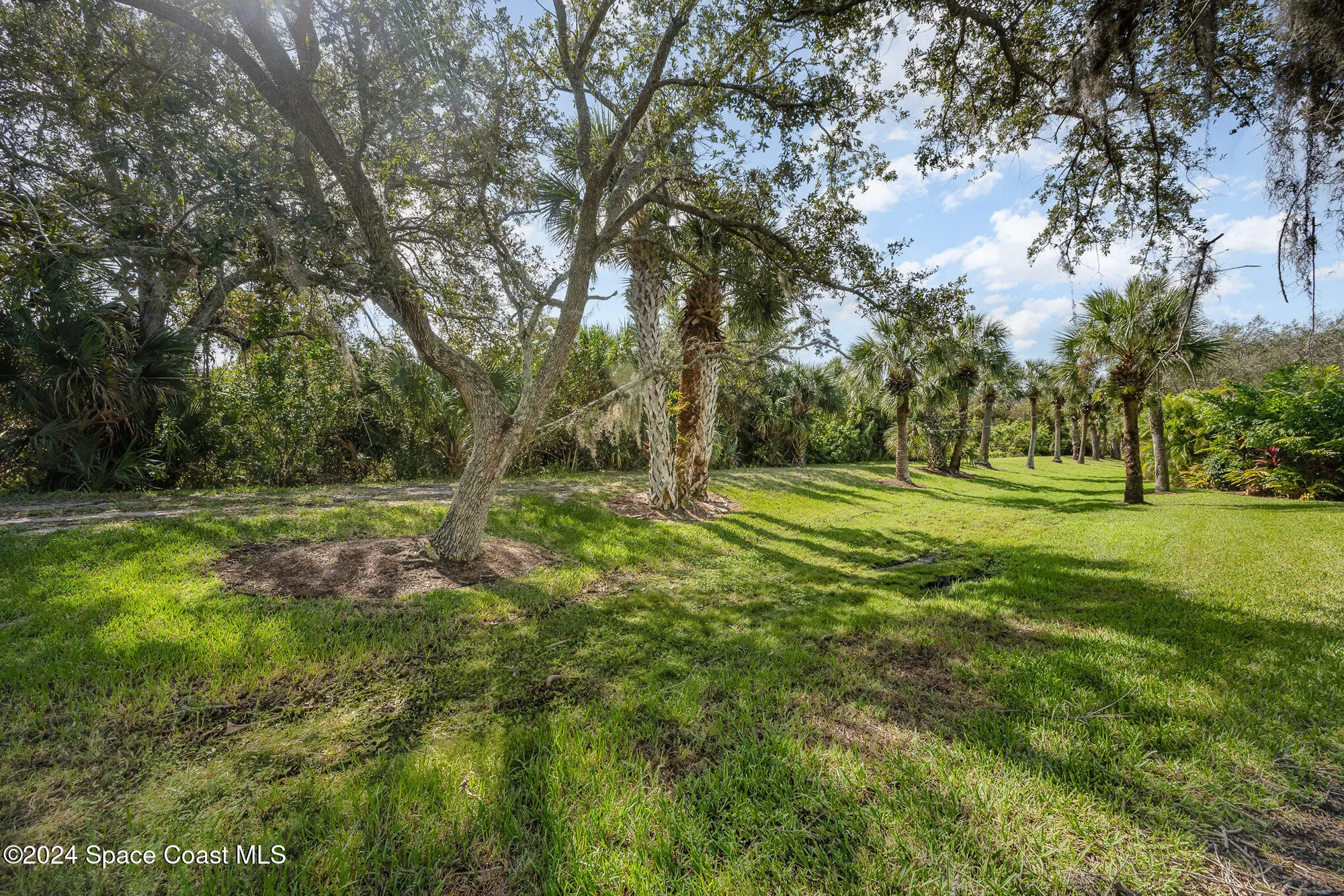 Property Slideshow image 29 of 40 | 1527 frontier dr, Melbourne, FL, 32940