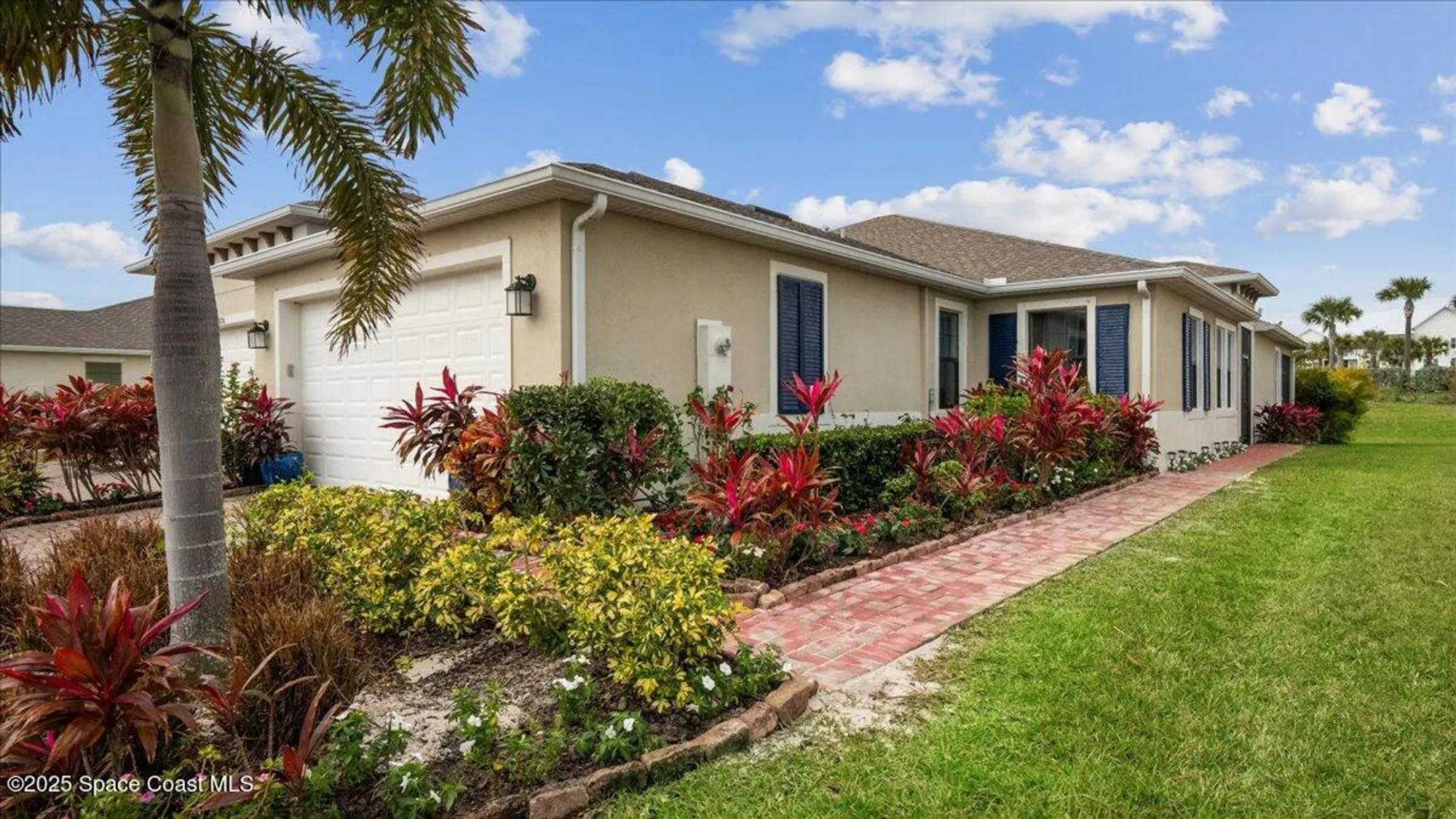Property Slideshow image 5 of 48 | 2820 treasure cay ln, Melbourne, FL, 32940