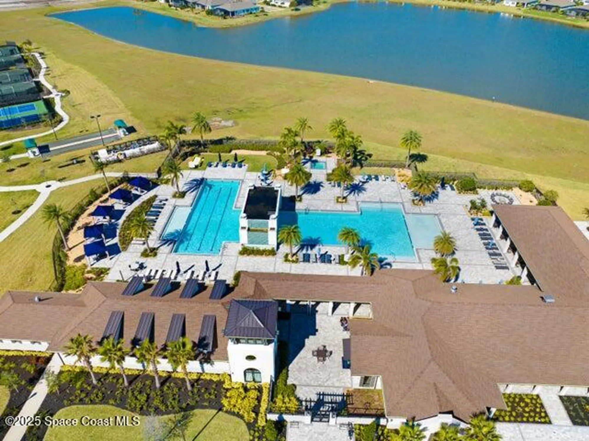 Property Slideshow image 31 of 48 | 2820 treasure cay ln, Melbourne, FL, 32940