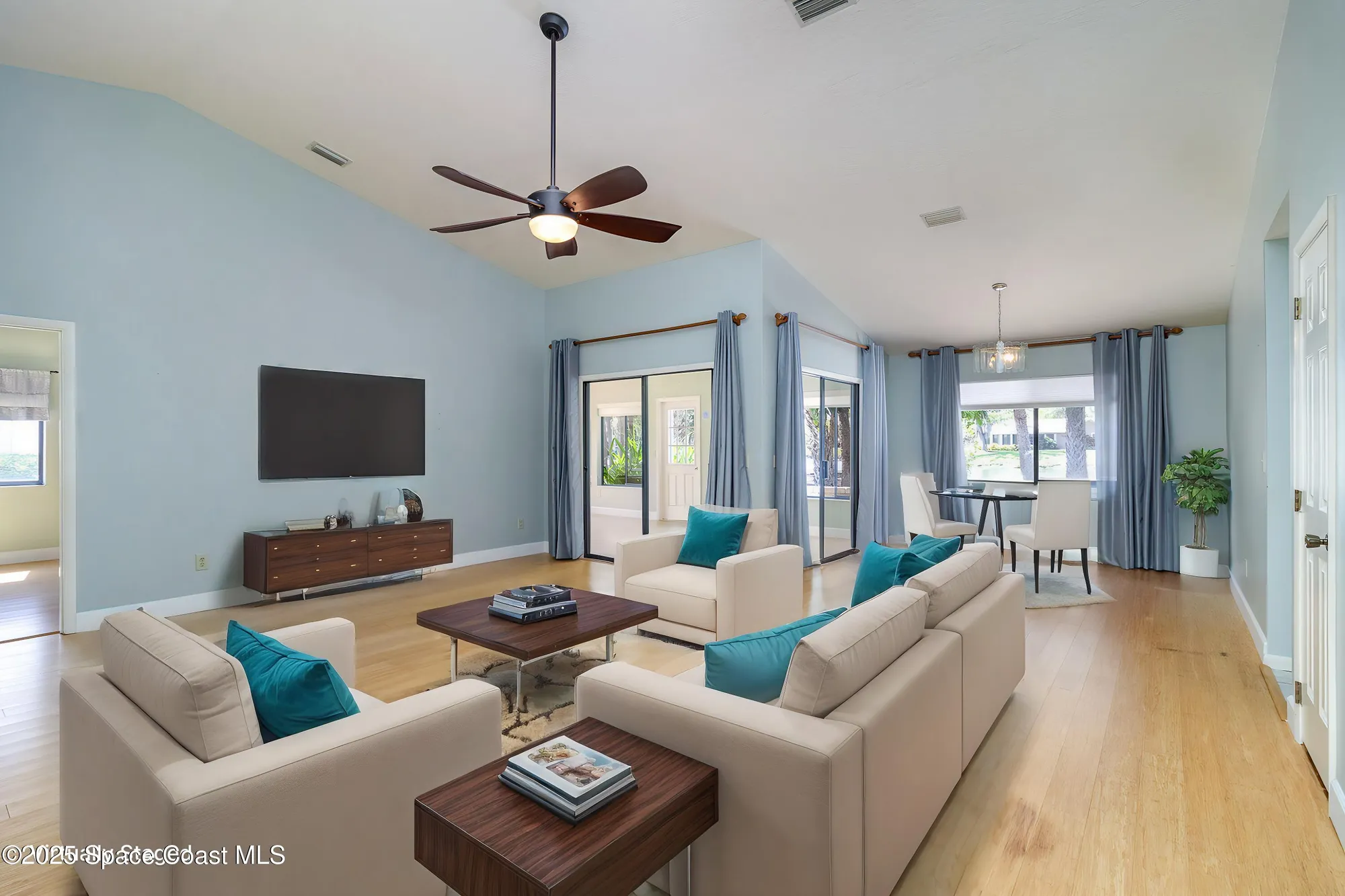 Property Slideshow image 7 of 41 | 1300 mayflower ave, Melbourne, FL, 32940