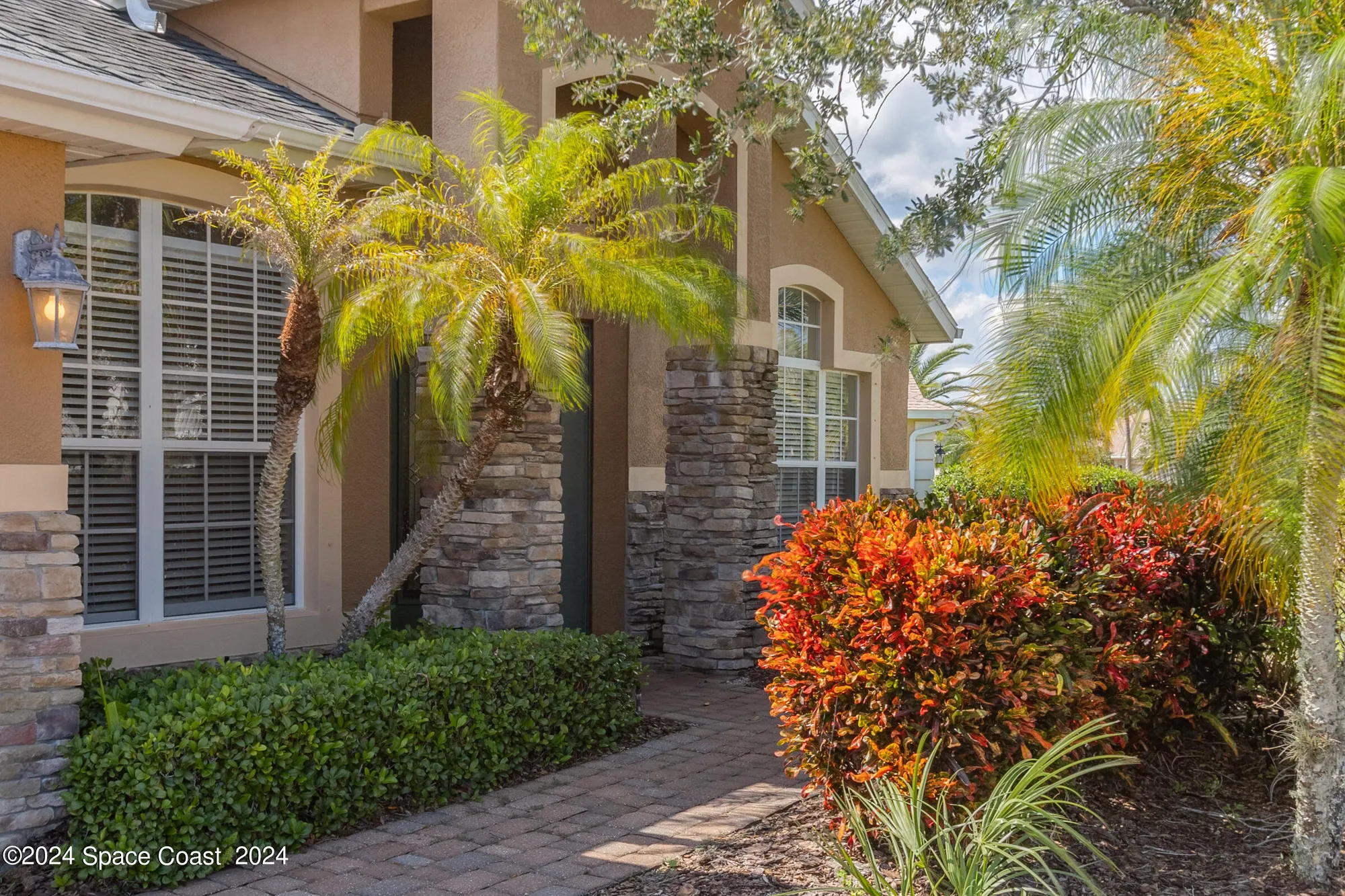 Property Slideshow image 3 of 57 | 2842 galindo cir, Melbourne, FL, 32940