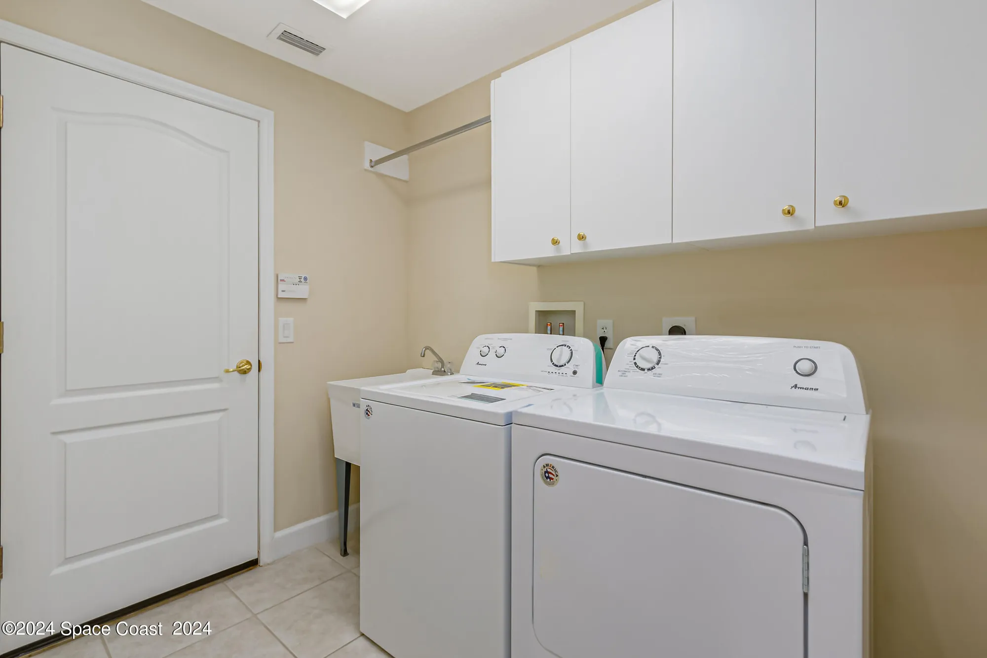 Property Slideshow image 33 of 57 | 2842 galindo cir, Melbourne, FL, 32940