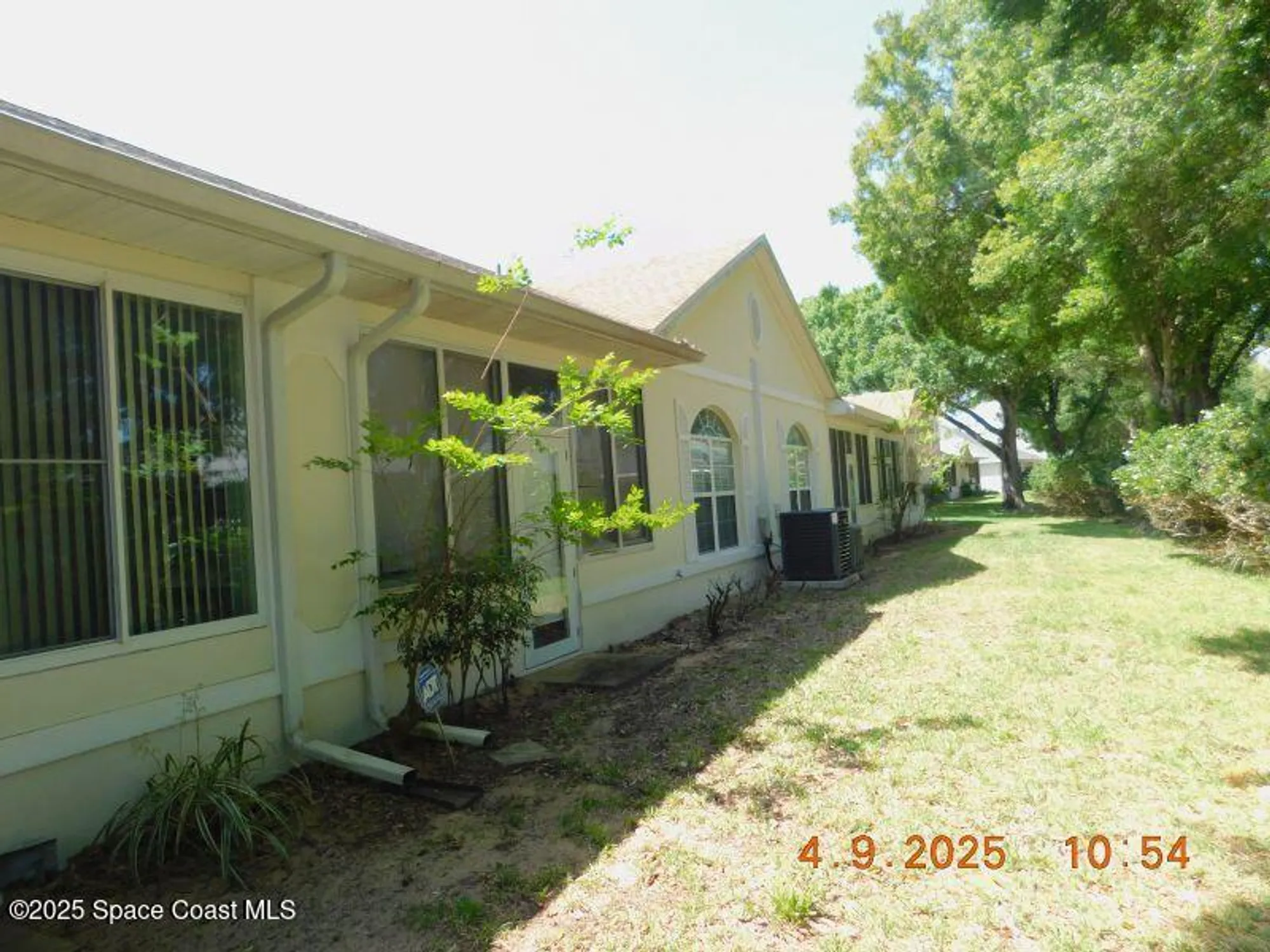 Property Slideshow image 5 of 25 | 1184 athlone way, Ormond Beach, FL, 32174