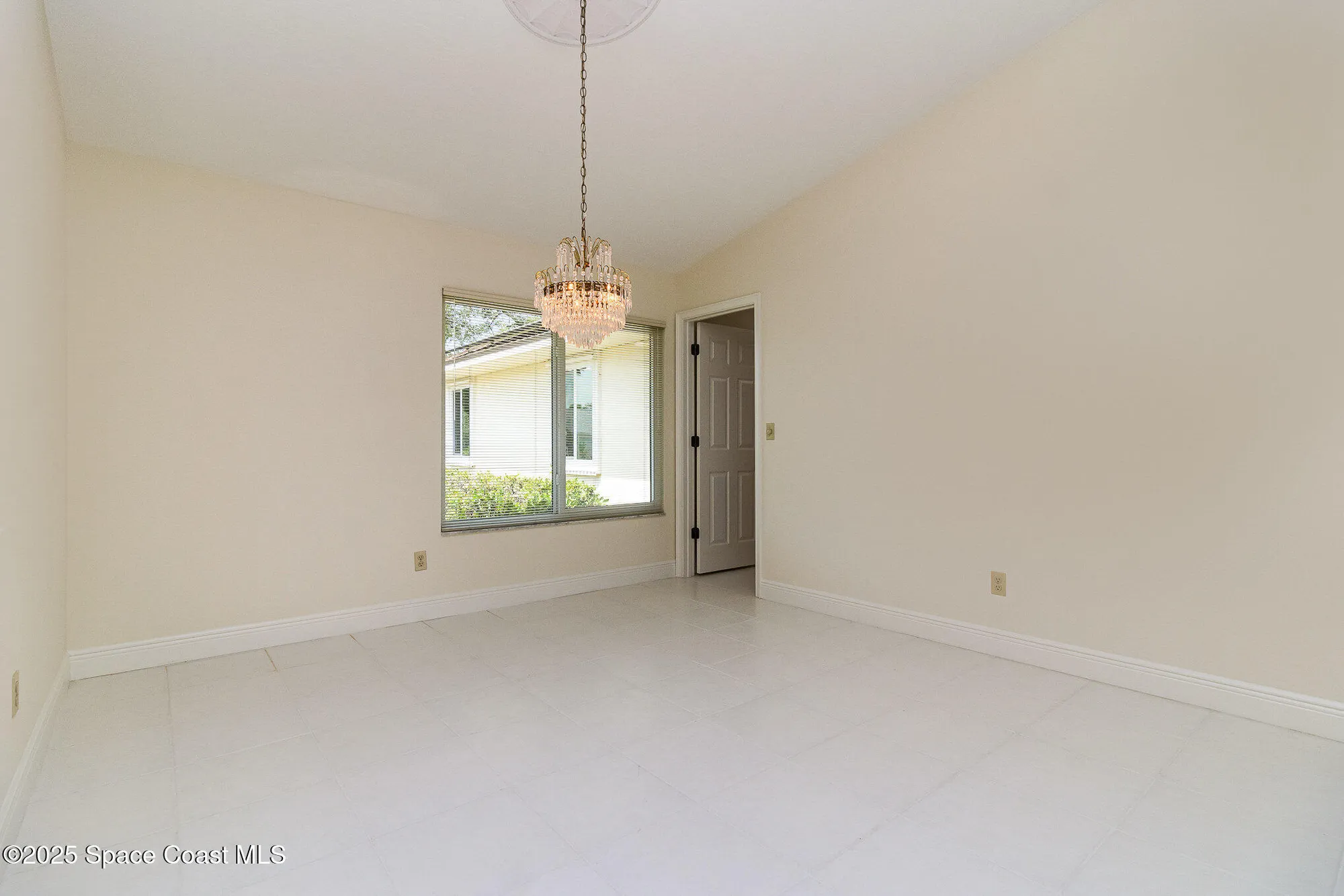 Property Slideshow image 5 of 40 | 1375 mayflower ave, Melbourne, FL, 32940