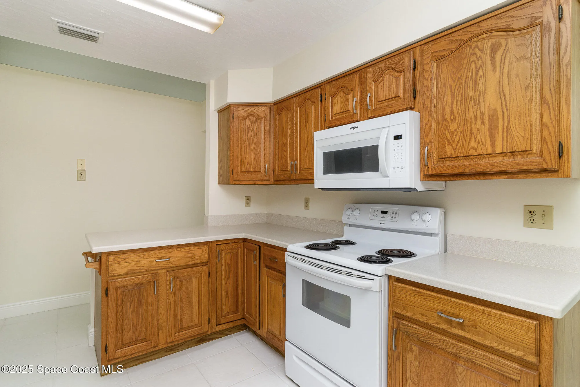 Property Slideshow image 14 of 40 | 1375 mayflower ave, Melbourne, FL, 32940