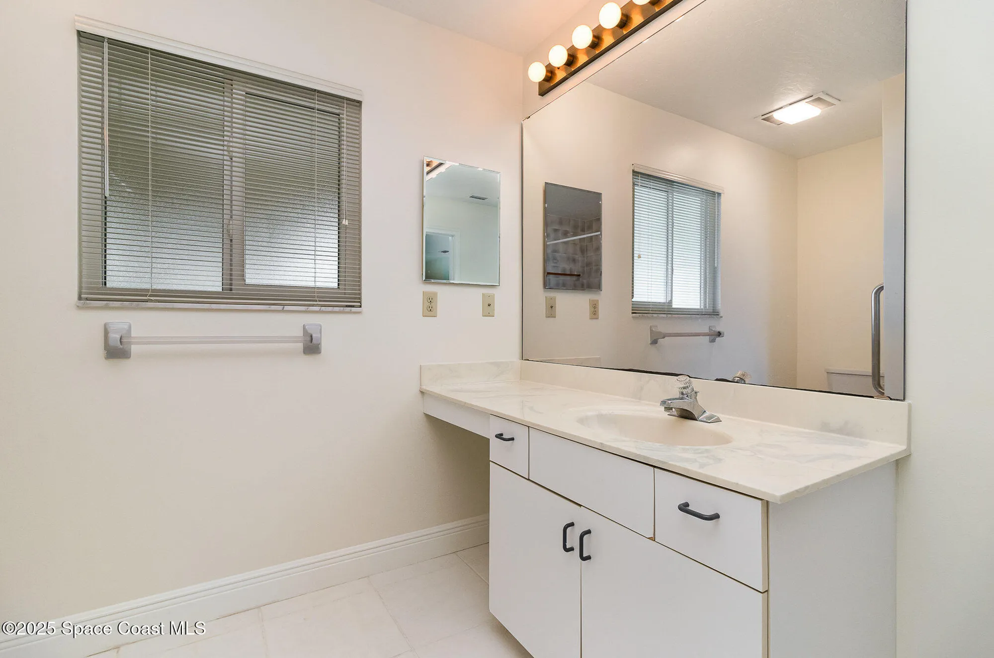 Property Slideshow image 20 of 40 | 1375 mayflower ave, Melbourne, FL, 32940