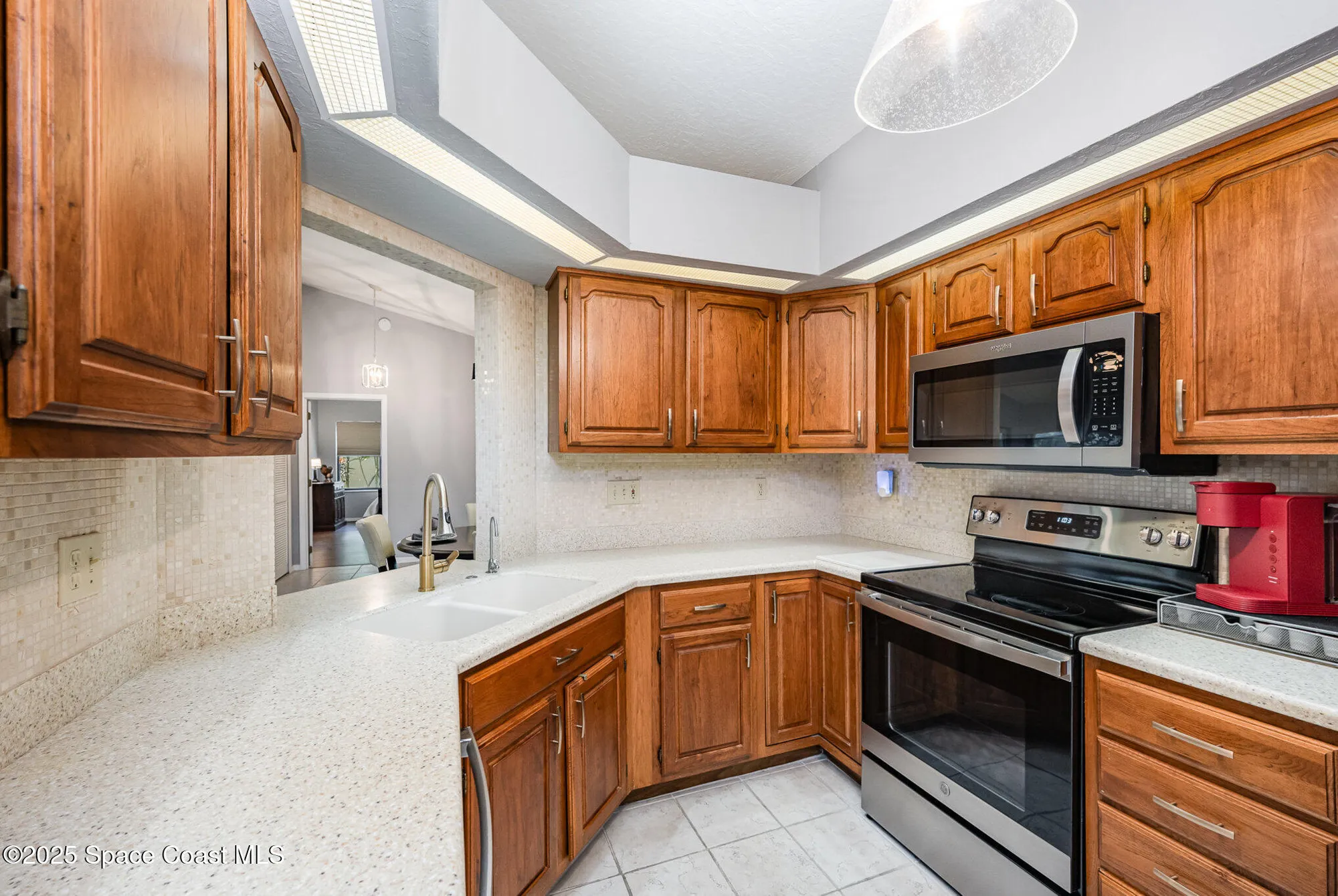 Property Slideshow image 10 of 37 | 1423 independence ave, Melbourne, FL, 32940