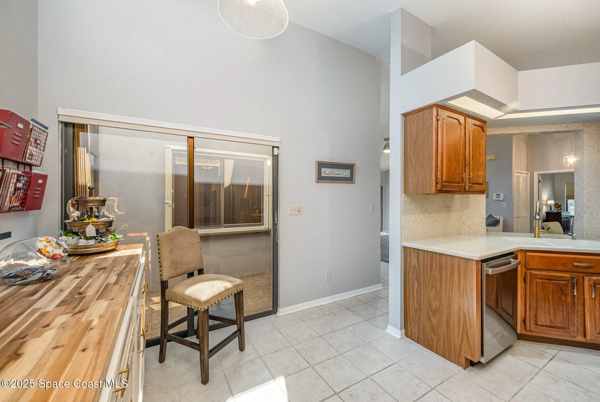 Property Slideshow image 11 of 37 | 1423 independence ave, Melbourne, FL, 32940