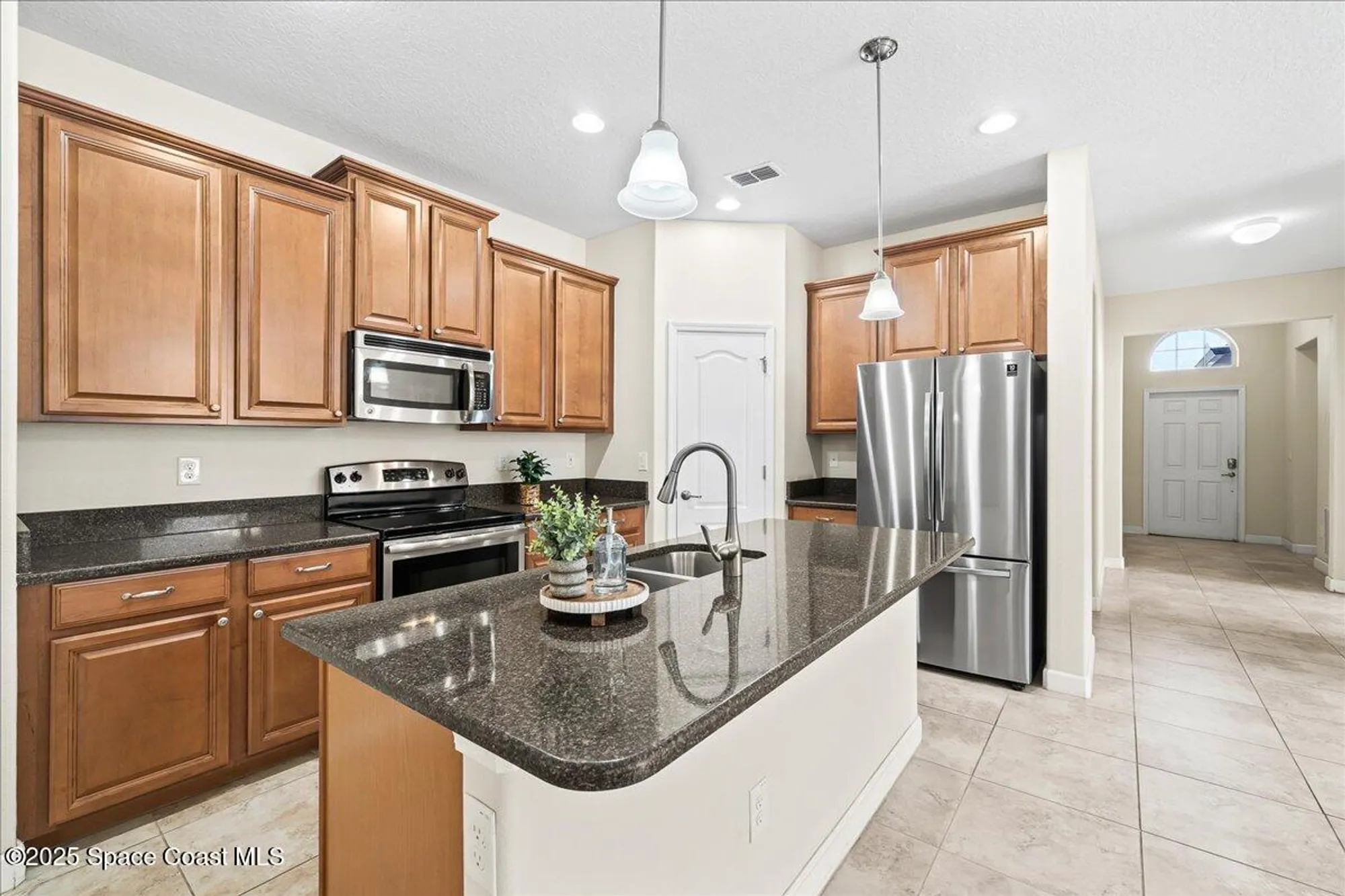 Property Slideshow image 5 of 38 | 3624 sansome cir, Melbourne, FL, 32940