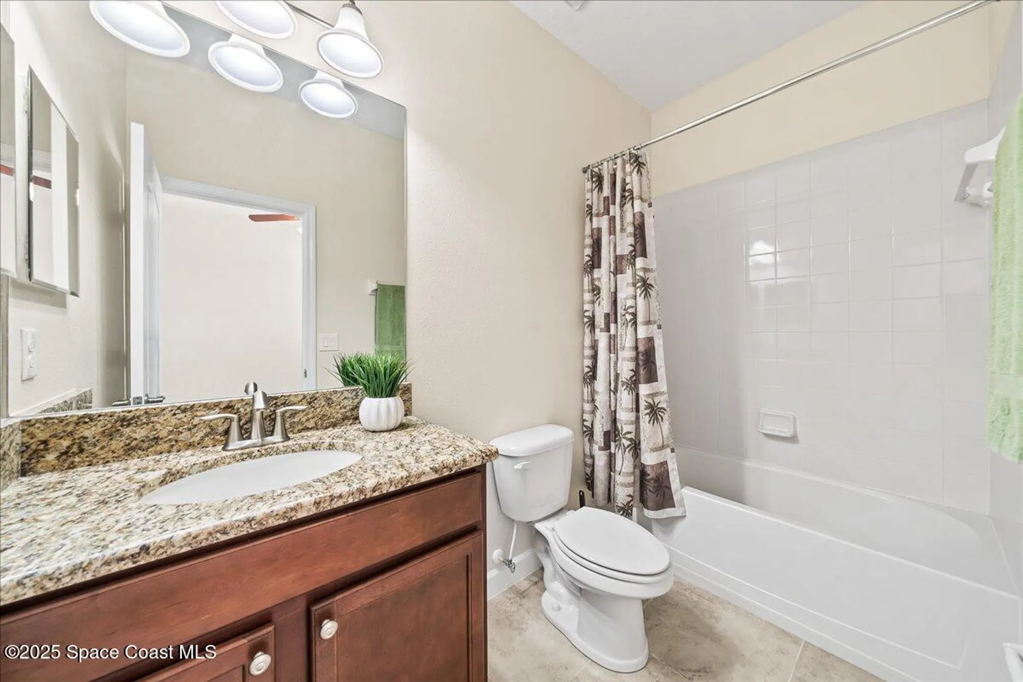 Property Slideshow image 15 of 38 | 3624 sansome cir, Melbourne, FL, 32940