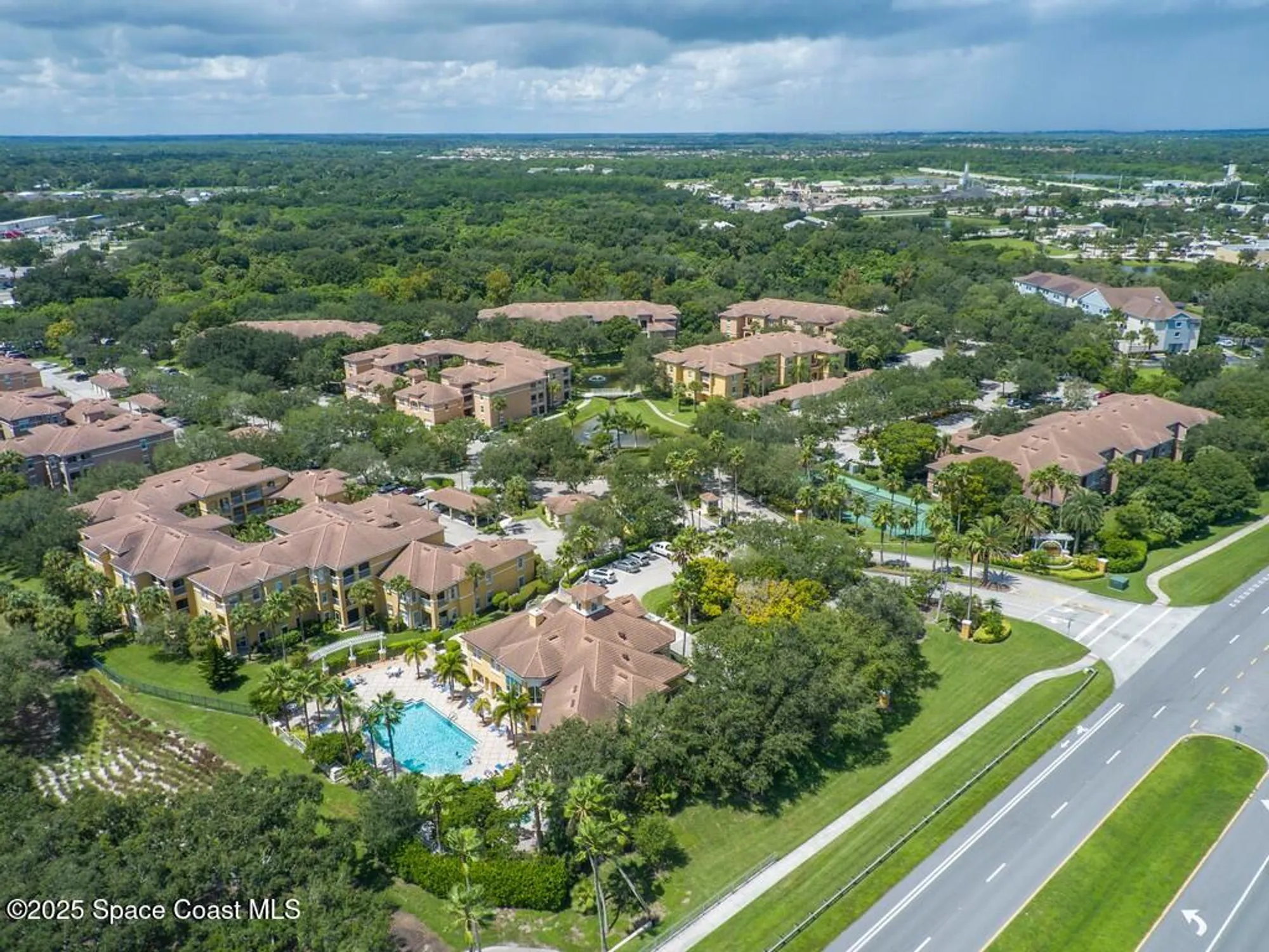 Property Slideshow image 25 of 43 | 5095 fairways cir apt i102, Vero Beach, FL, 32967