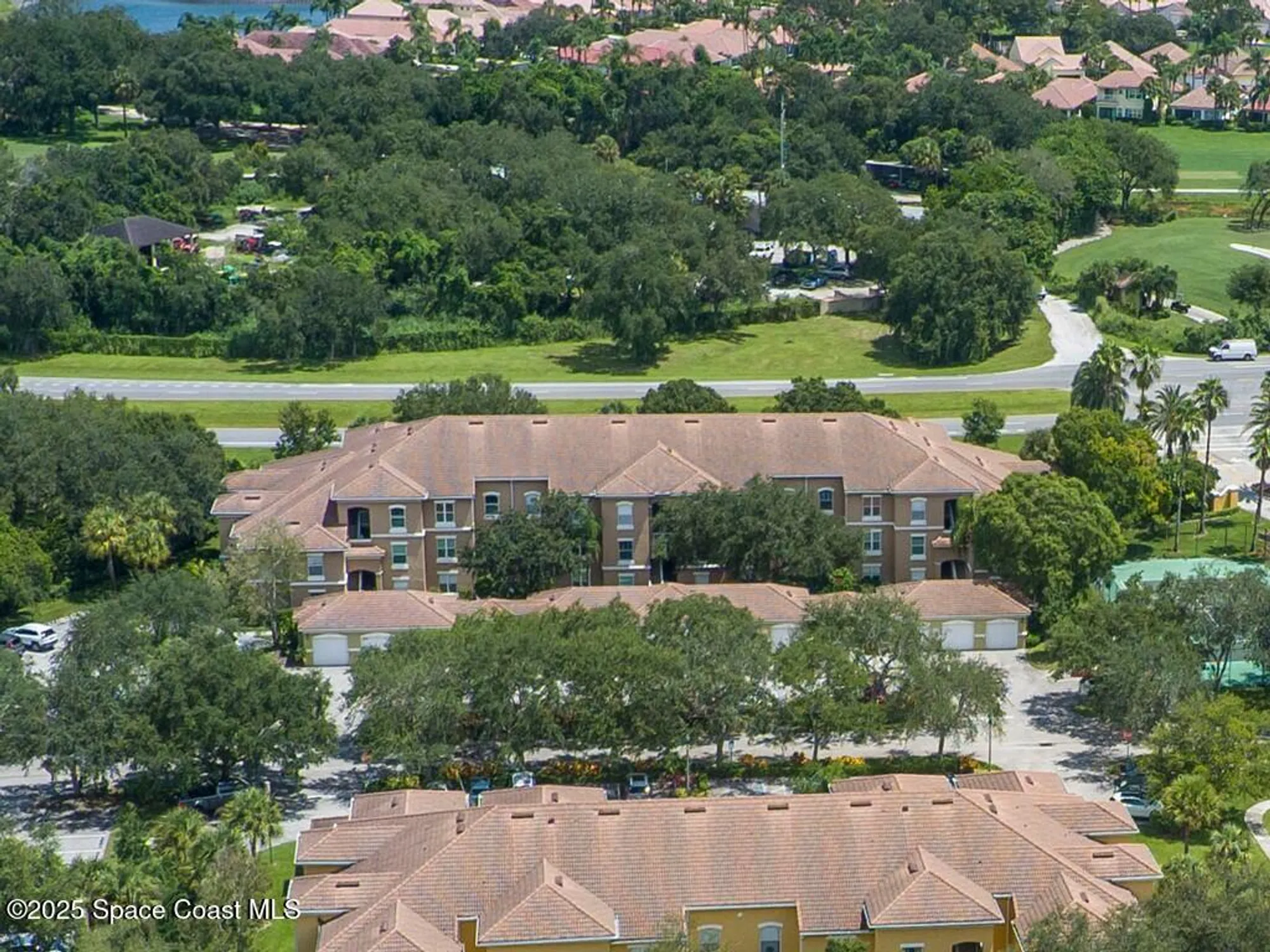 Property Slideshow image 38 of 43 | 5095 fairways cir apt i102, Vero Beach, FL, 32967