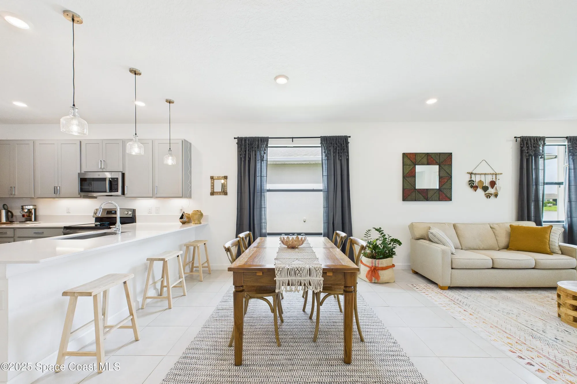 Property Slideshow image 22 of 107 | 1563 great belt cir, Melbourne, FL, 32940