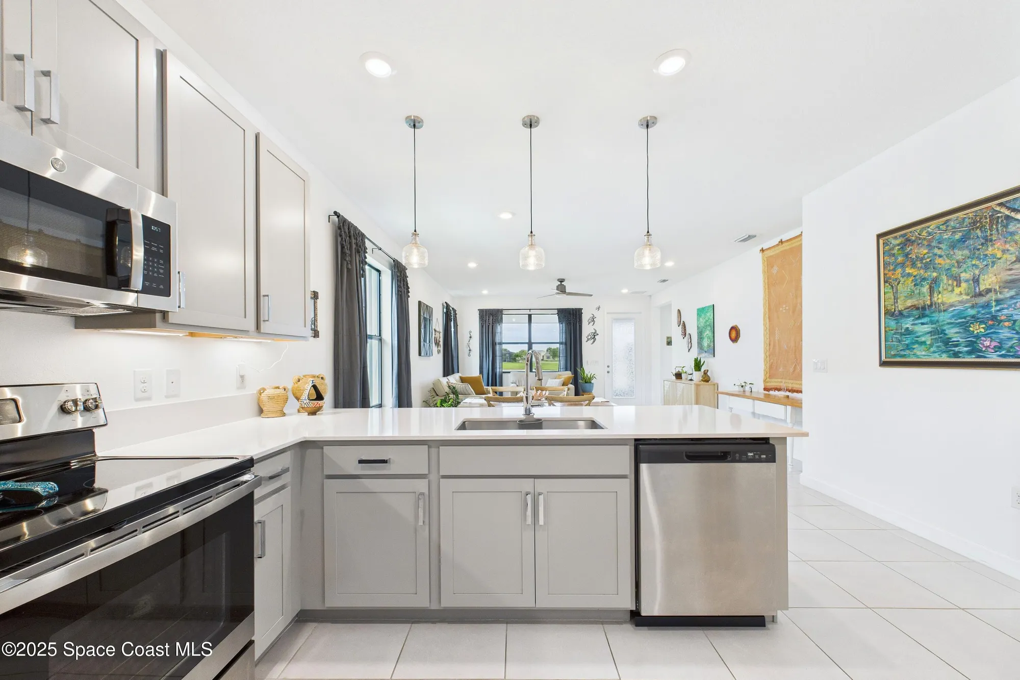 Property Slideshow image 14 of 107 | 1563 great belt cir, Melbourne, FL, 32940