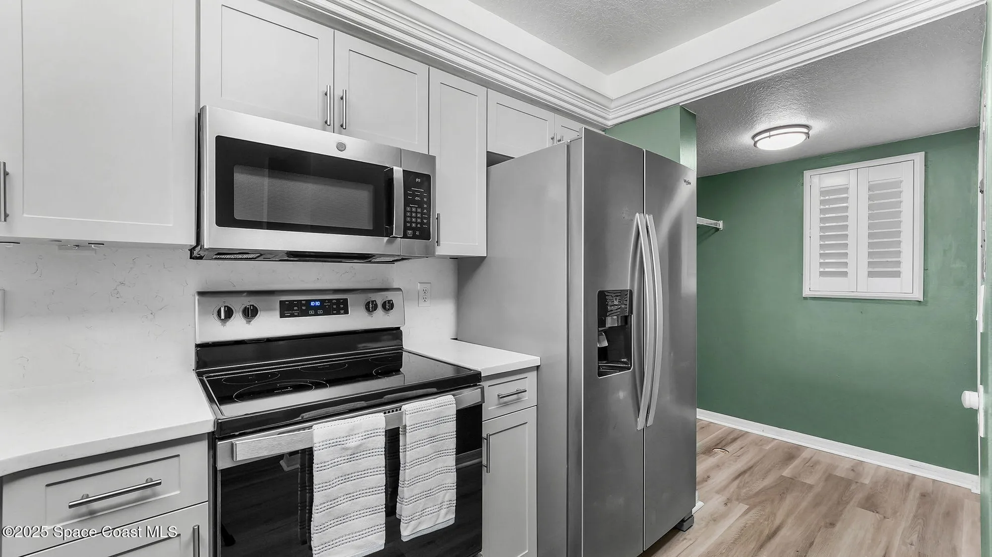 Property Slideshow image 11 of 43 | 1420 huntington ln 2405, Rockledge, FL, 32955