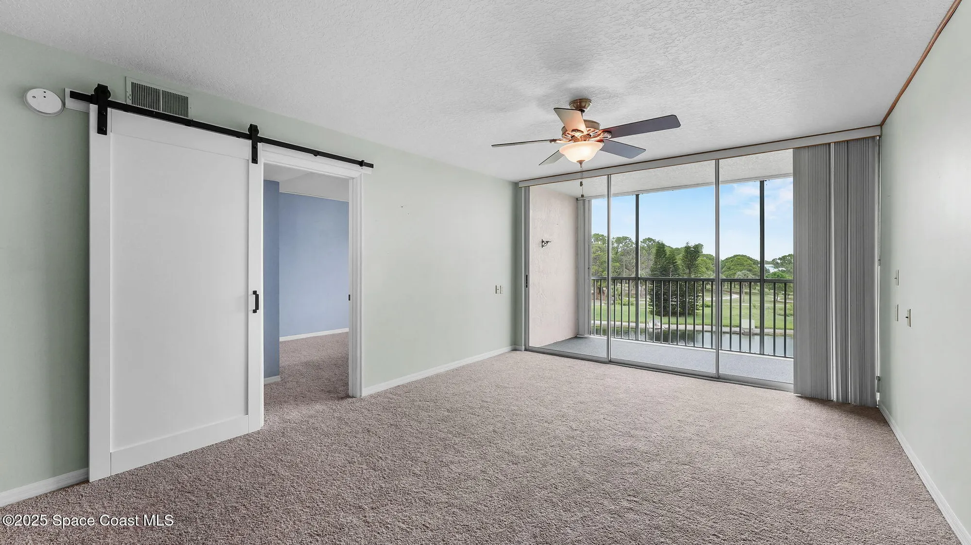 Property Slideshow image 17 of 43 | 1420 huntington ln 2405, Rockledge, FL, 32955