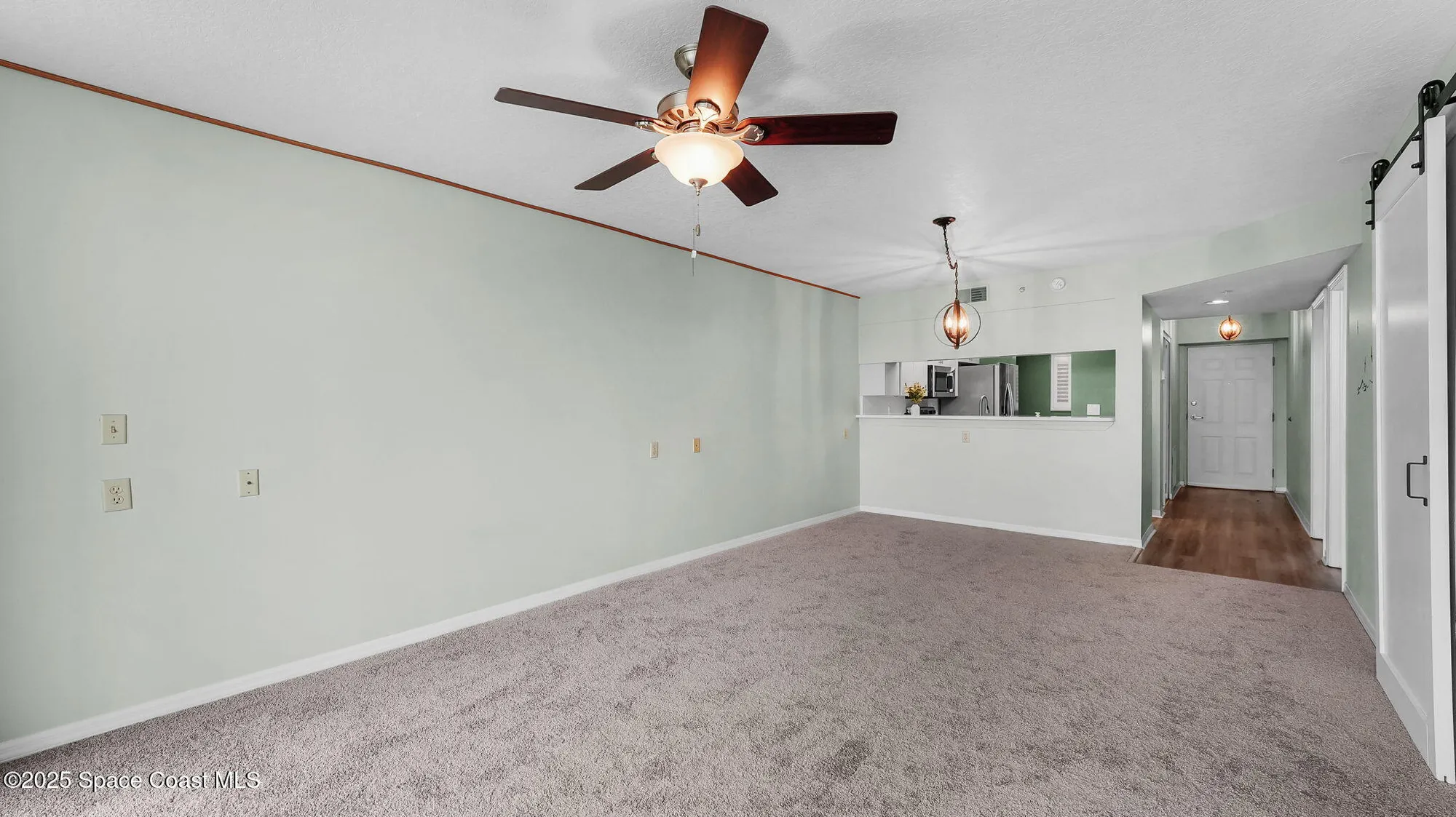 Property Slideshow image 18 of 43 | 1420 huntington ln 2405, Rockledge, FL, 32955