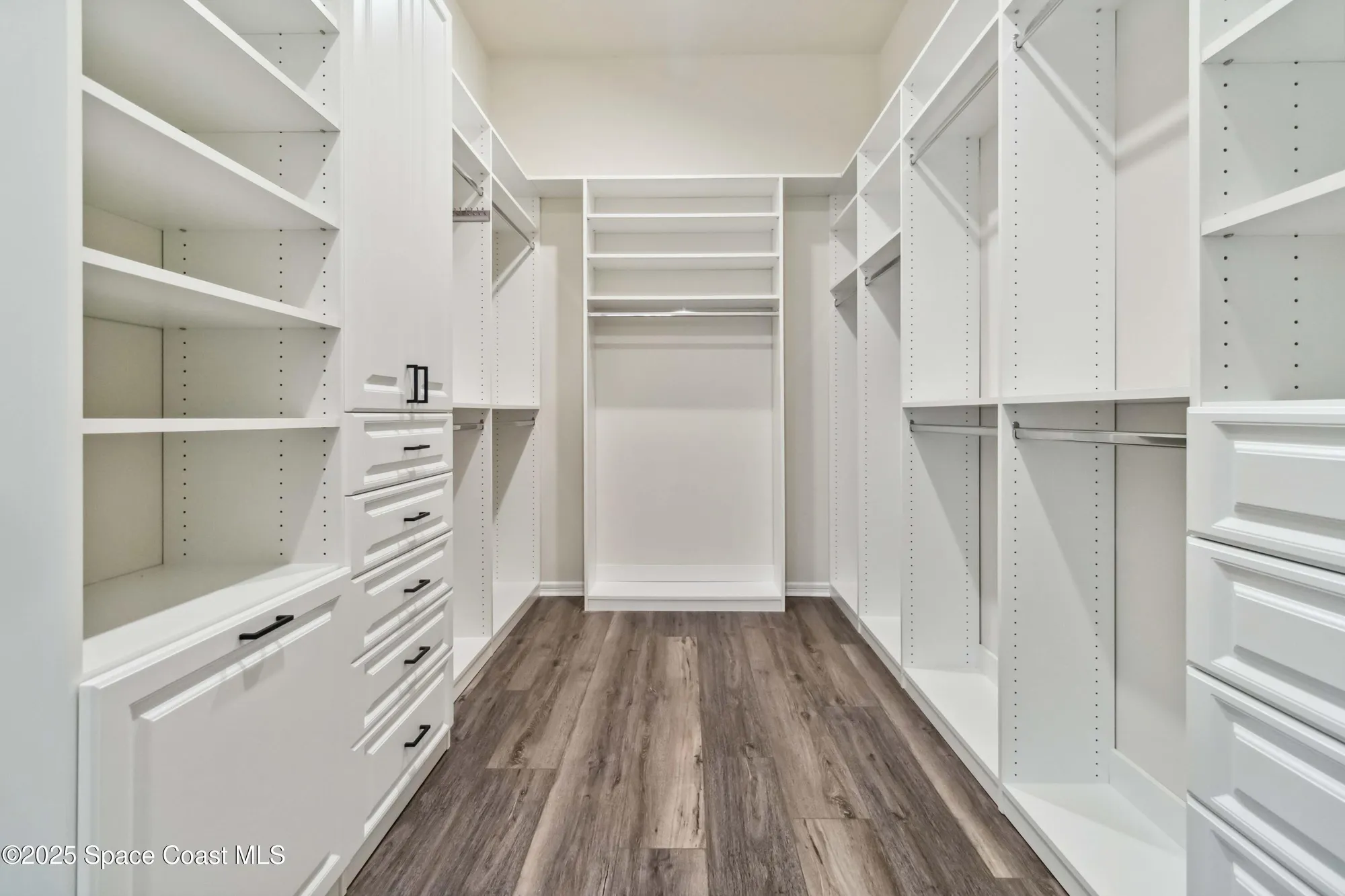 Property Slideshow image 32 of 68 | 8969 shoreline ave, Melbourne, FL, 32940