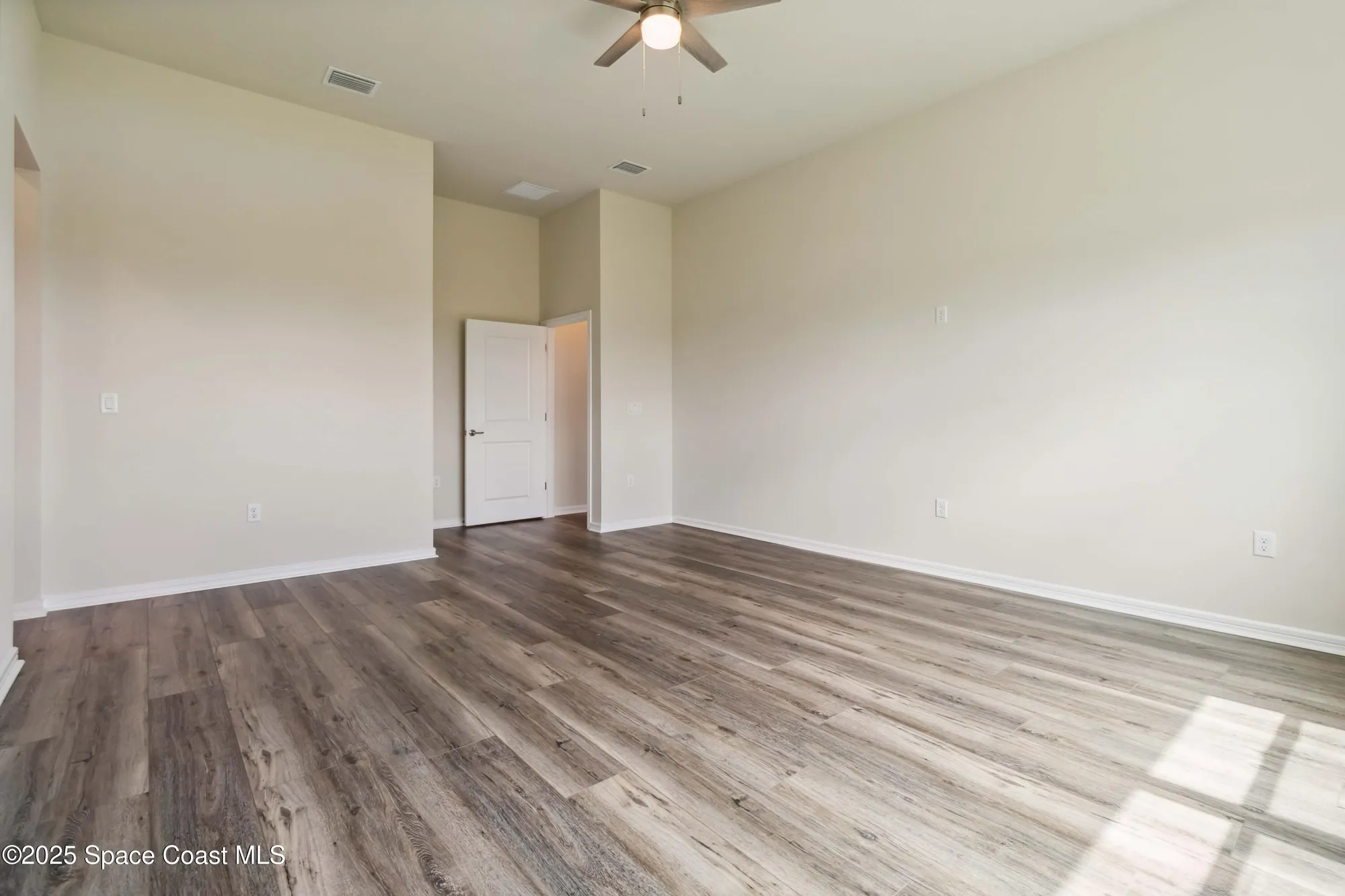 Property Slideshow image 26 of 68 | 8969 shoreline ave, Melbourne, FL, 32940