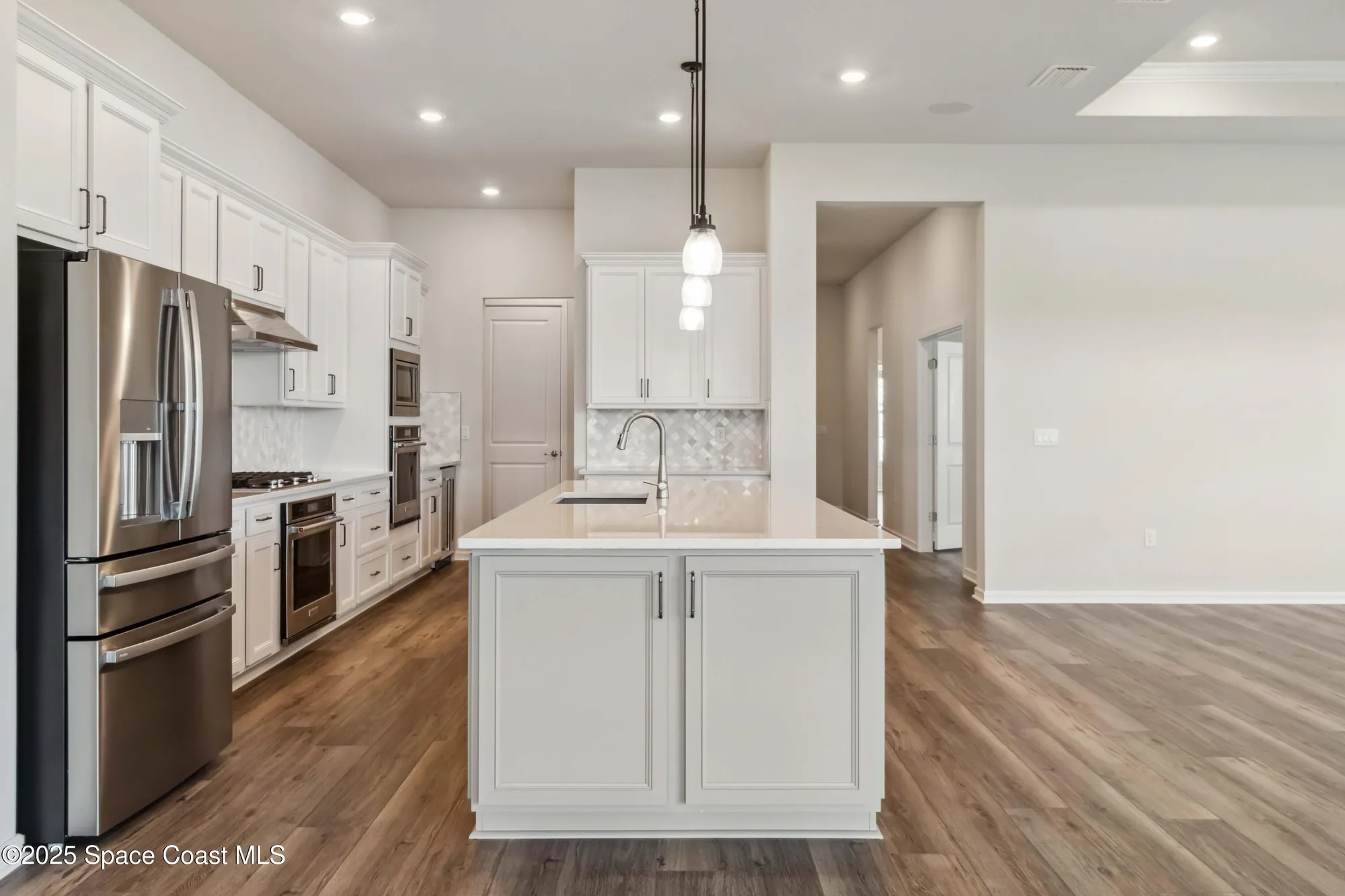 Property Slideshow image 22 of 68 | 8969 shoreline ave, Melbourne, FL, 32940