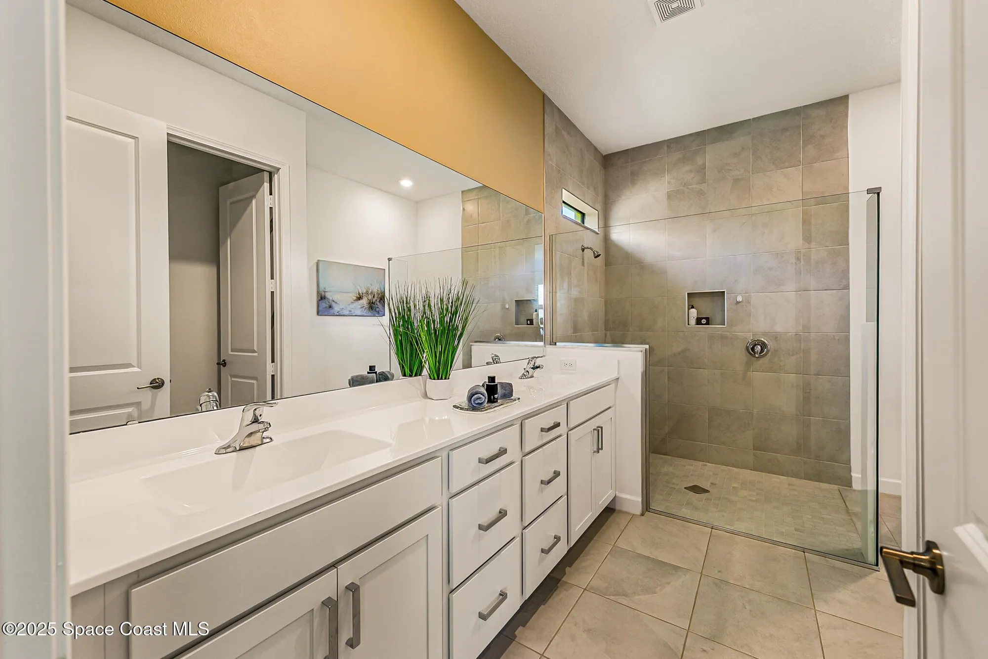 Property Slideshow image 32 of 75 | 8474 alister dr, Melbourne, FL, 32940