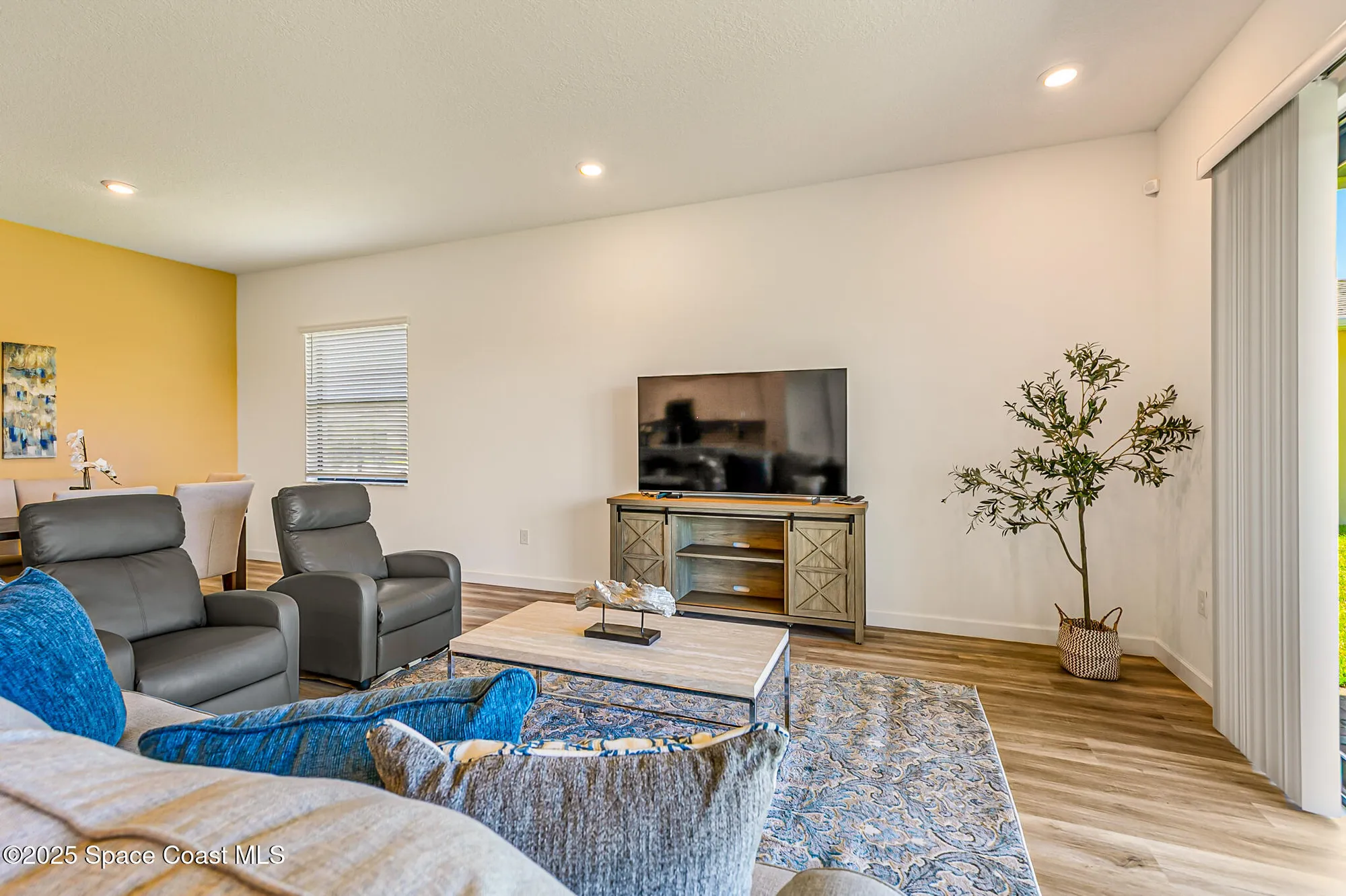 Property Slideshow image 21 of 75 | 8474 alister dr, Melbourne, FL, 32940