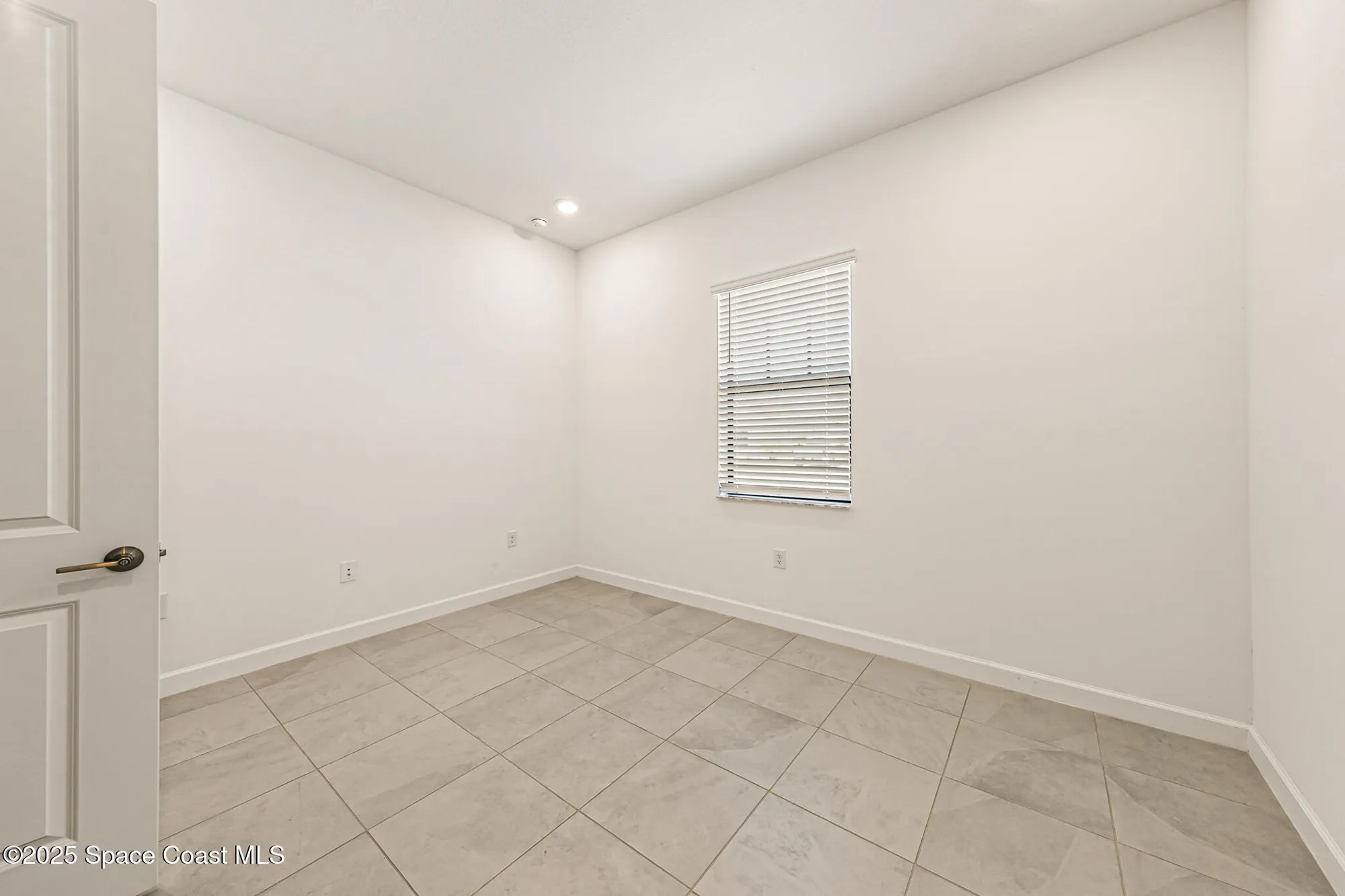 Property Slideshow image 10 of 75 | 8474 alister dr, Melbourne, FL, 32940