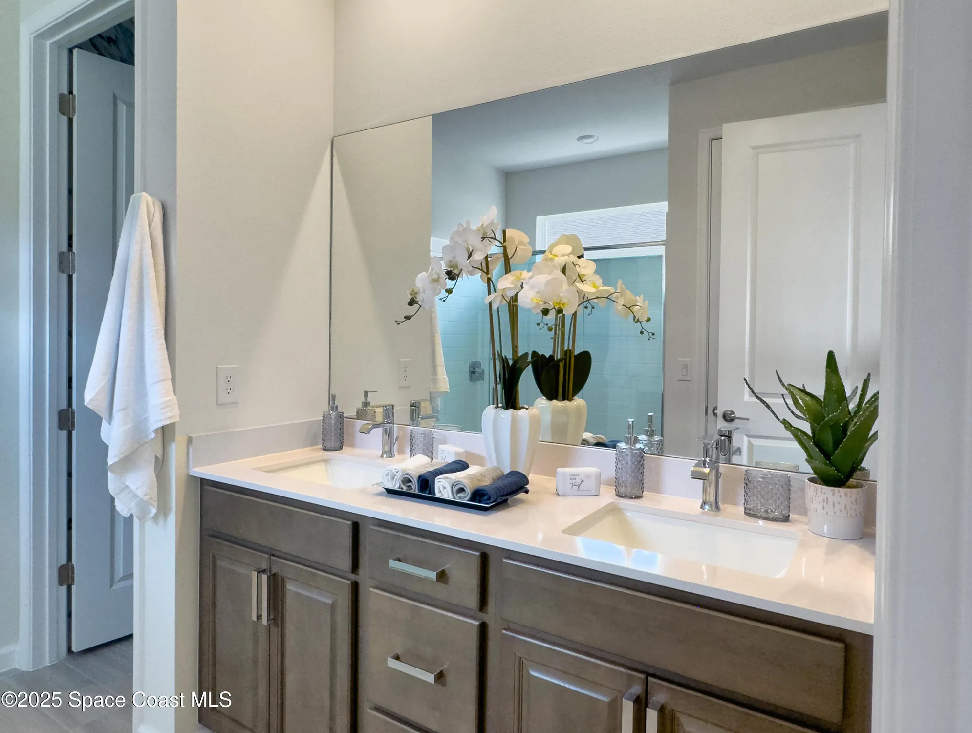 Property Slideshow image 15 of 17 | 2223 antarus dr nw, Palm Bay, FL, 32907