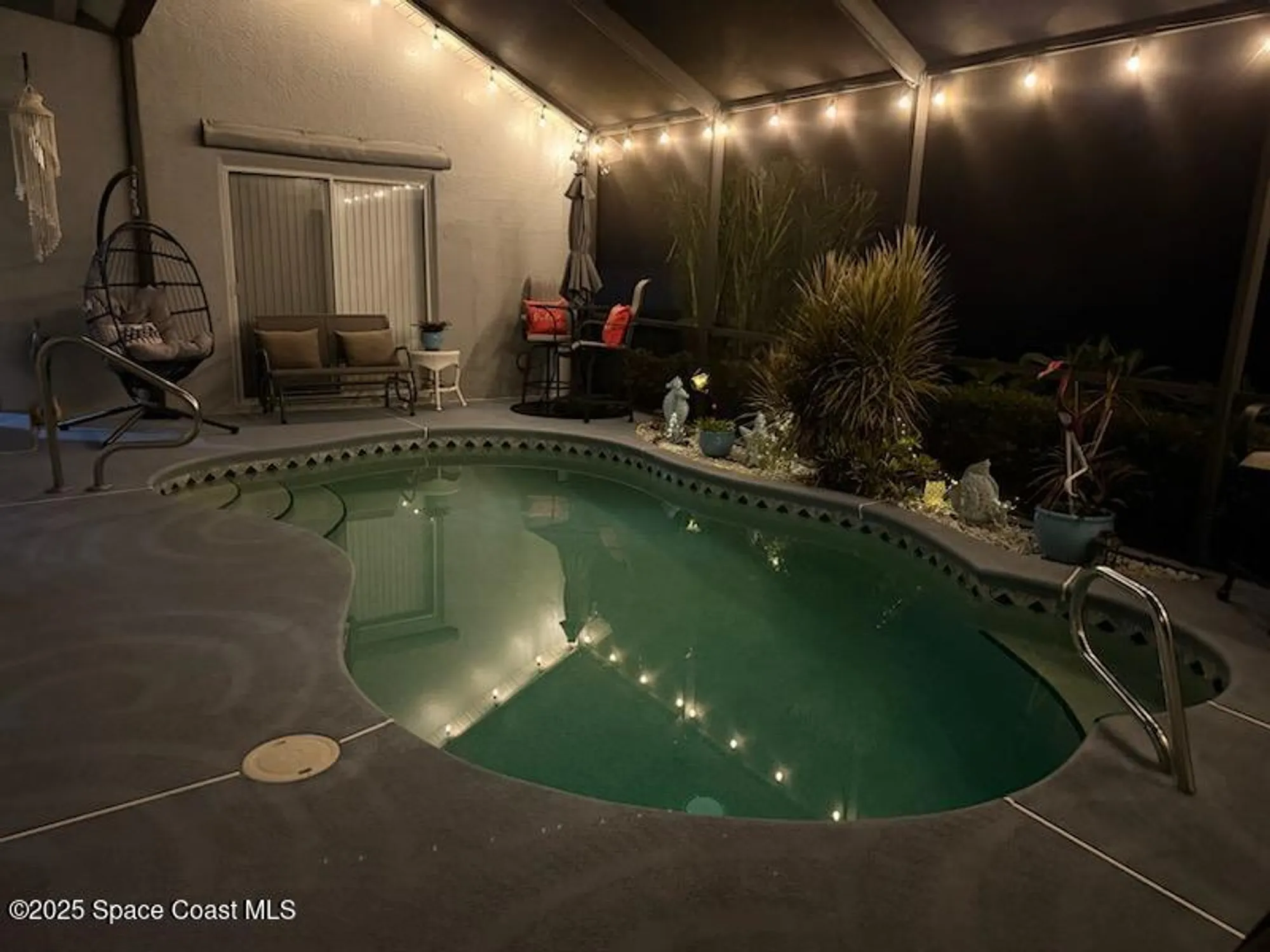 Property Slideshow image 22 of 45 | 688 naples ct, West Melbourne, FL, 32904