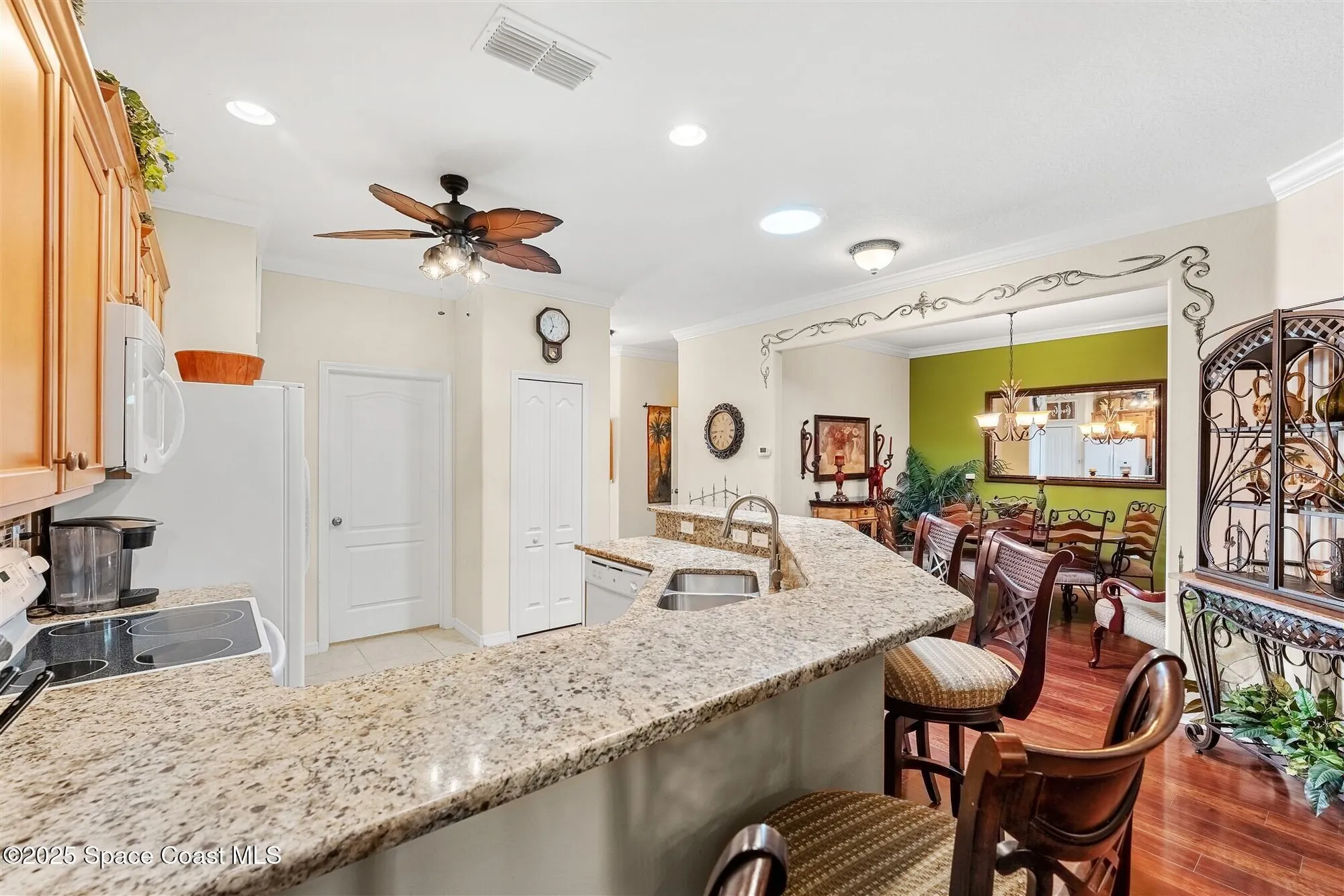 Property Slideshow image 14 of 79 | 3541 funston cir, Melbourne, FL, 32940