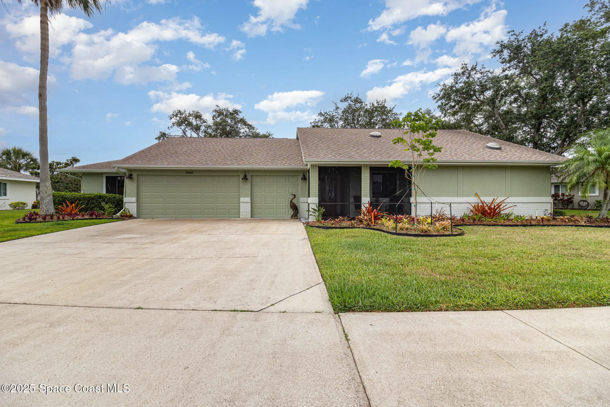 Property Slideshow image 1 of 37 | 1340 democracy ave, Melbourne, FL, 32940