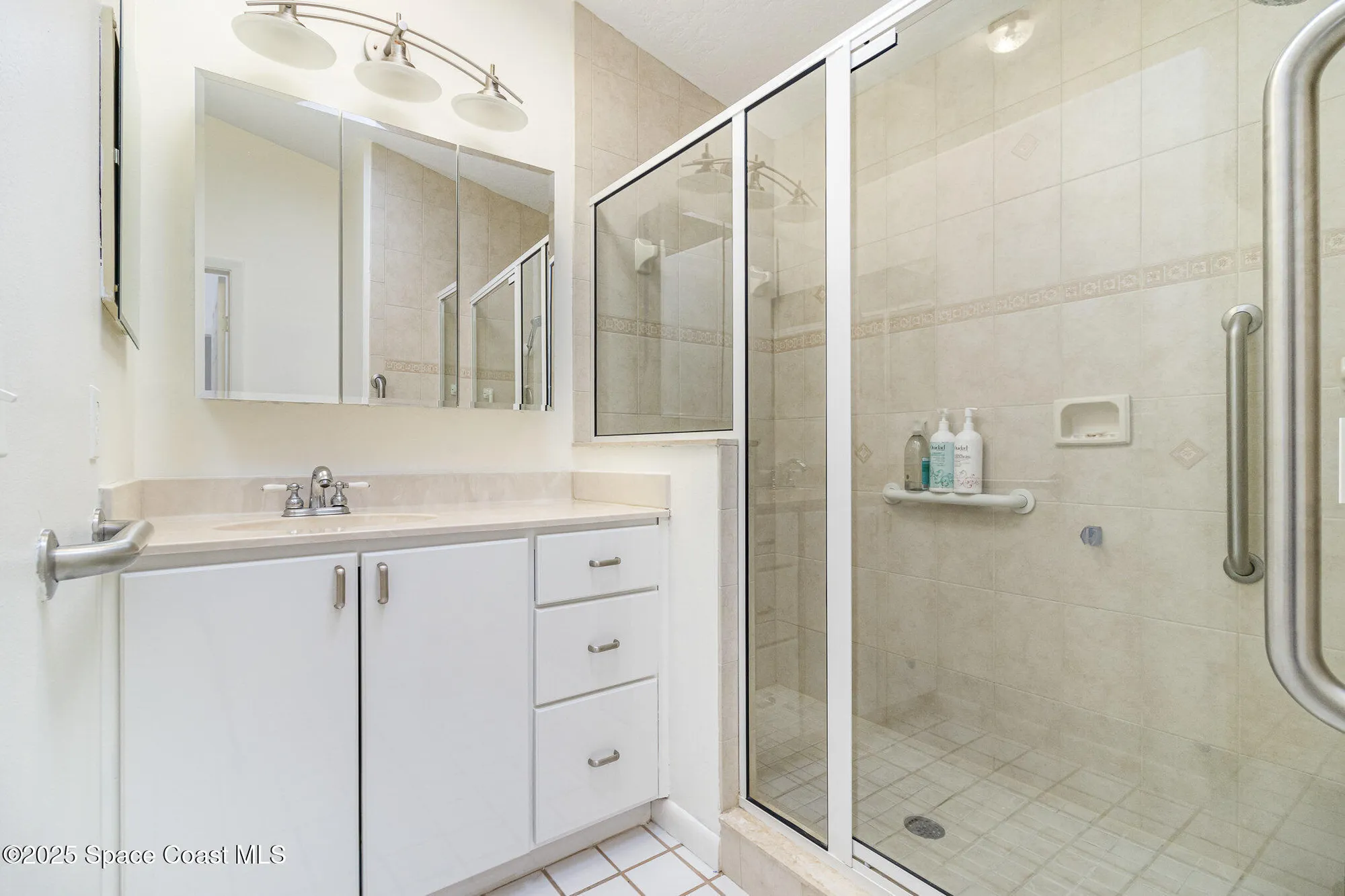 Property Slideshow image 18 of 37 | 1340 democracy ave, Melbourne, FL, 32940