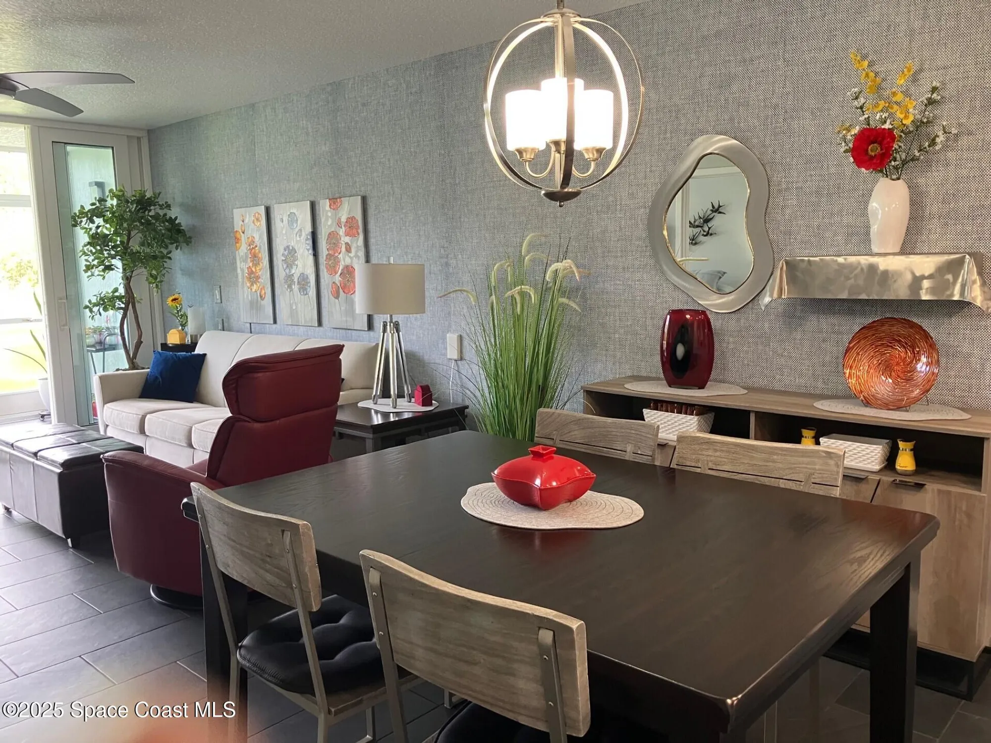 Property Slideshow image 6 of 24 | 1420 huntington ln 2105, Rockledge, FL, 32955