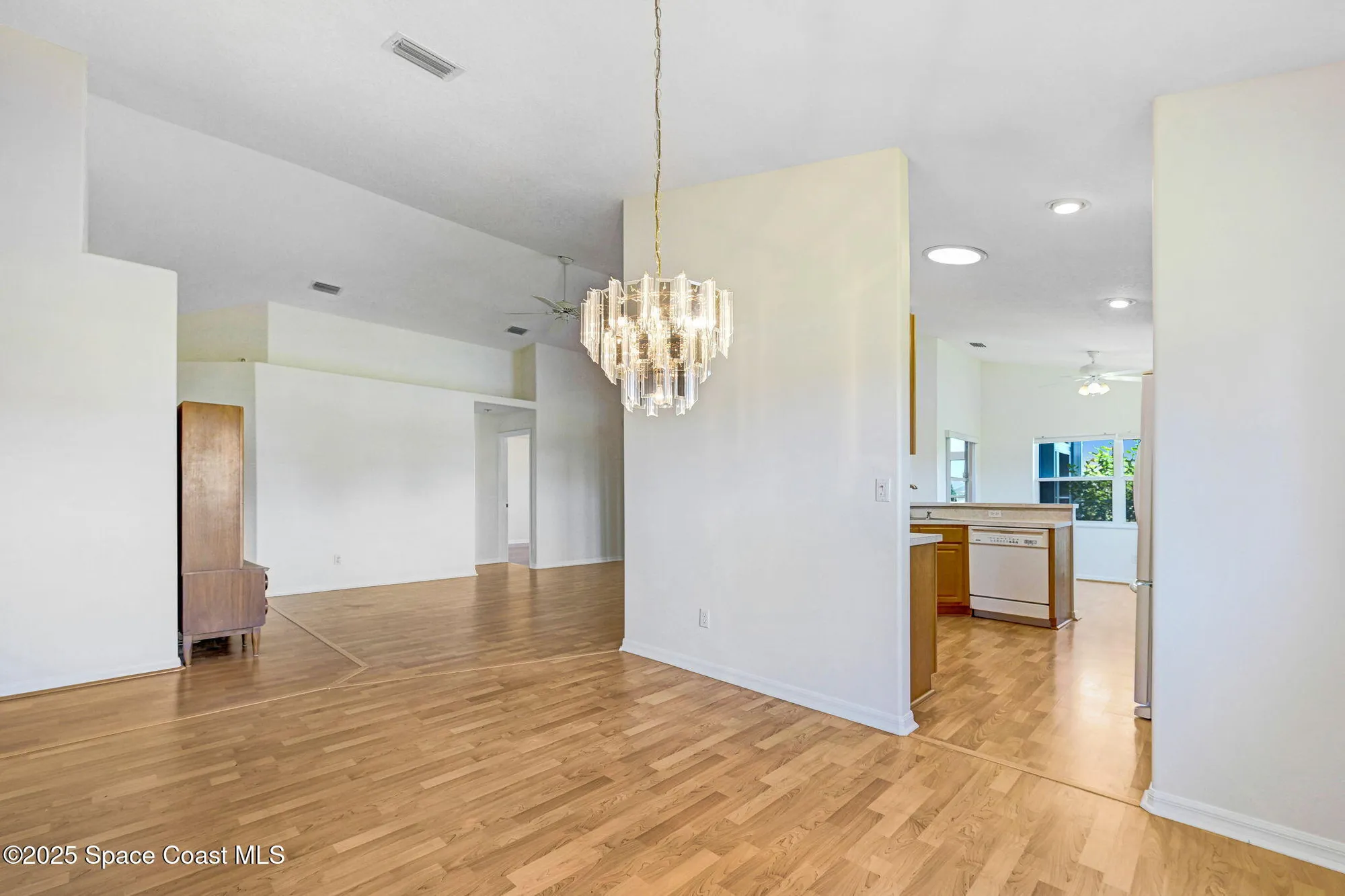 Property Slideshow image 24 of 67 | 839 danville cir, Melbourne, FL, 32904