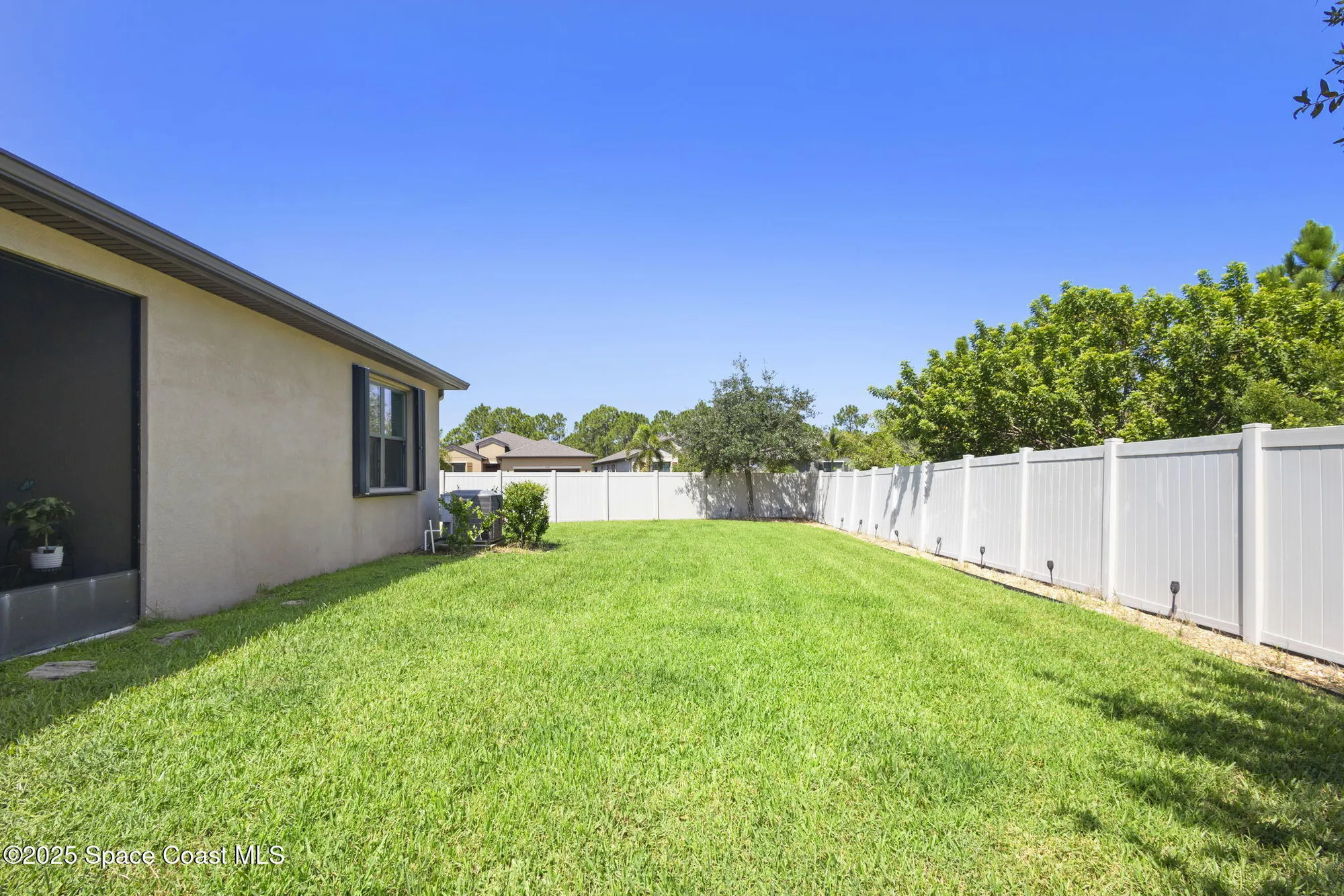 Property Slideshow image 37 of 45 | 4156 catgrass ln, West Melbourne, FL, 32904