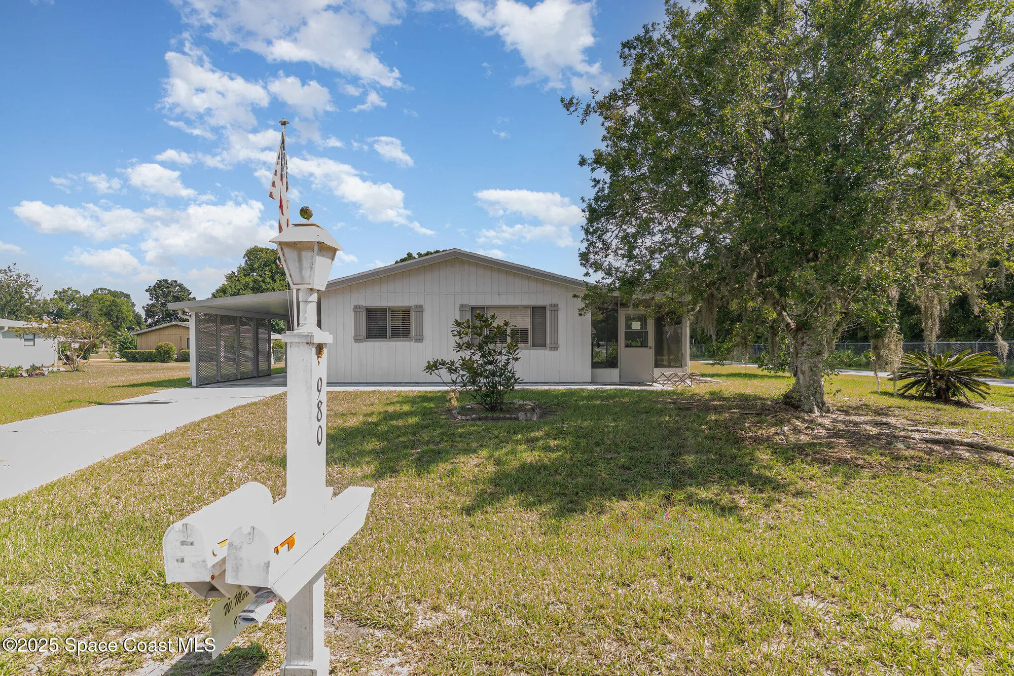 Property Slideshow image 2 of 25 | 9980 sw 101st ln, Ocala, FL, 34481