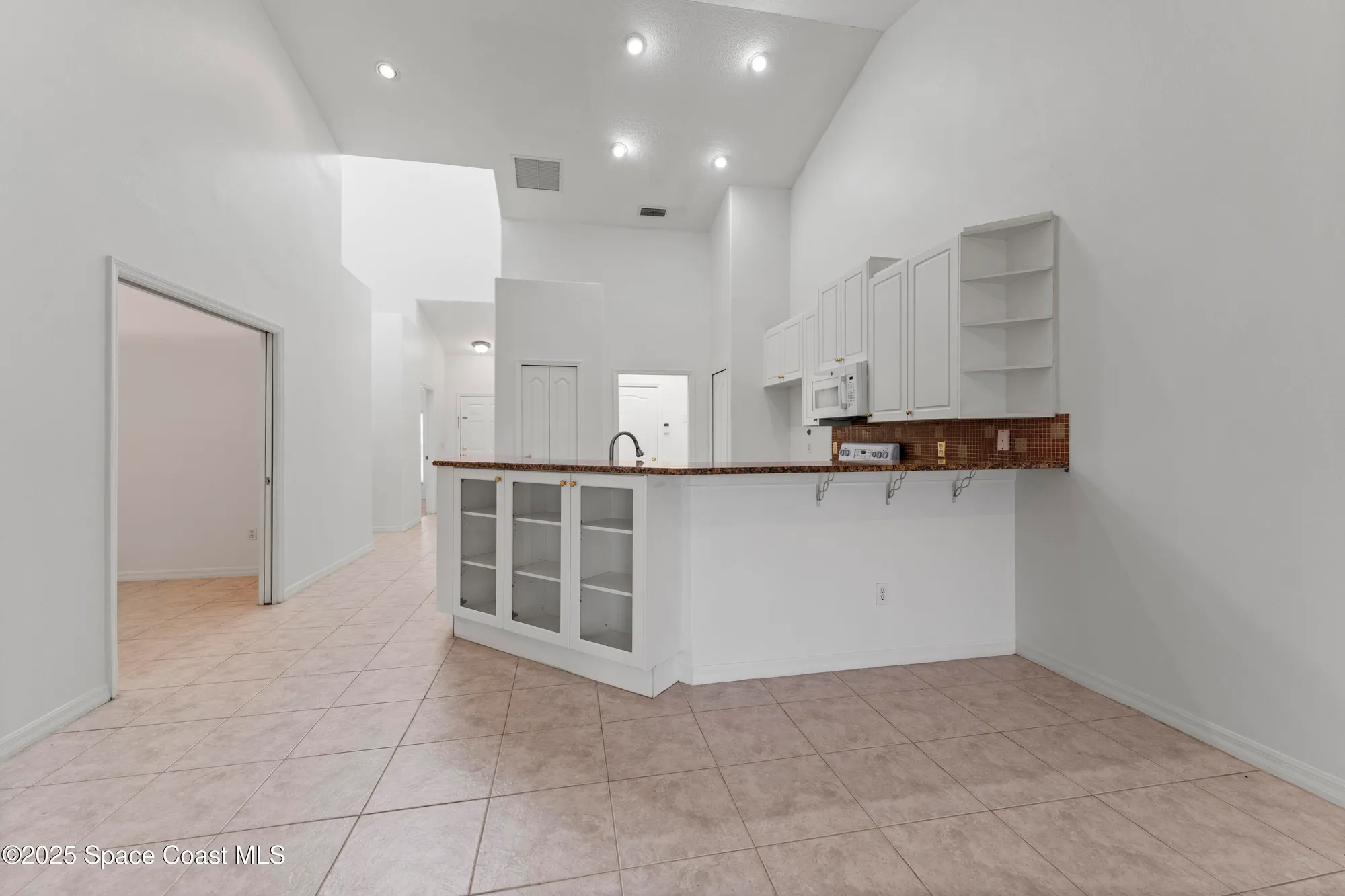 Property Slideshow image 5 of 37 | 2975 savoy dr, Melbourne, FL, 32940