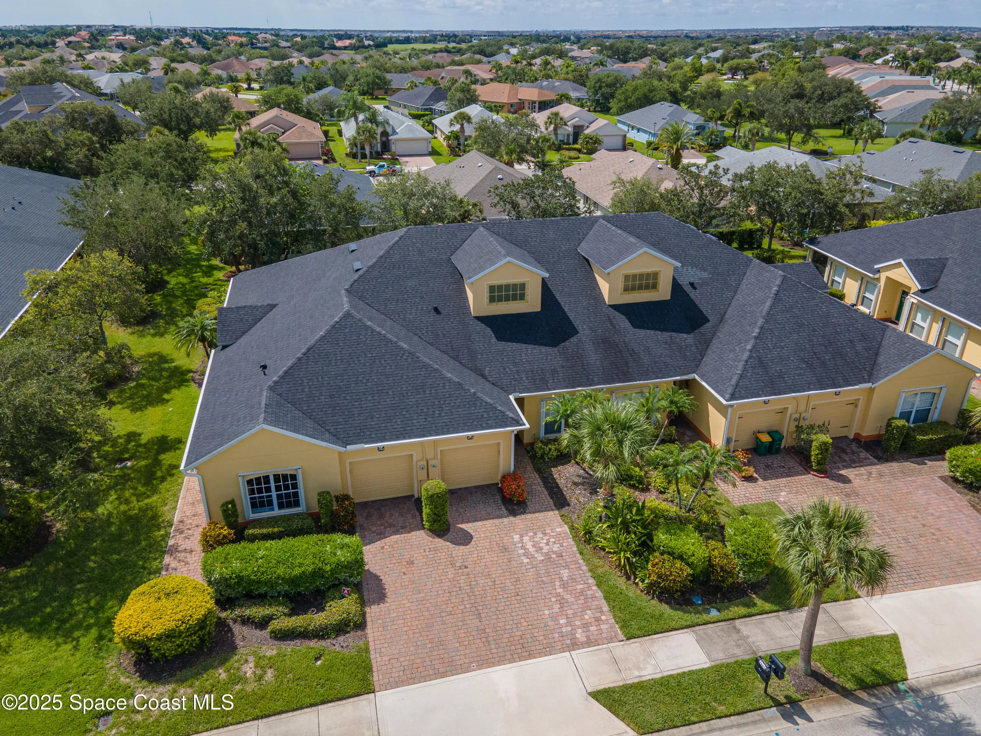 Property Slideshow image 3 of 37 | 2975 savoy dr, Melbourne, FL, 32940