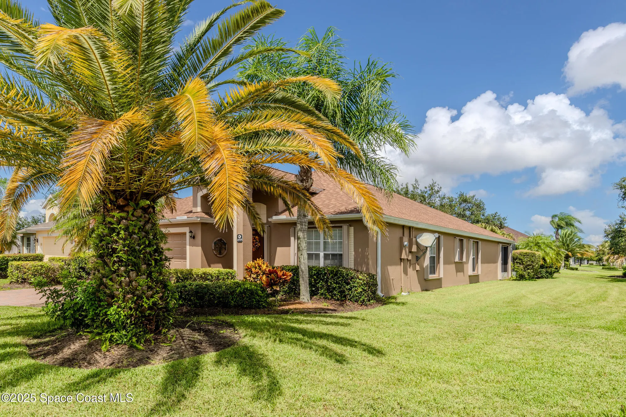 Property Slideshow image 3 of 39 | 6939 mcgrady dr, Melbourne, FL, 32940