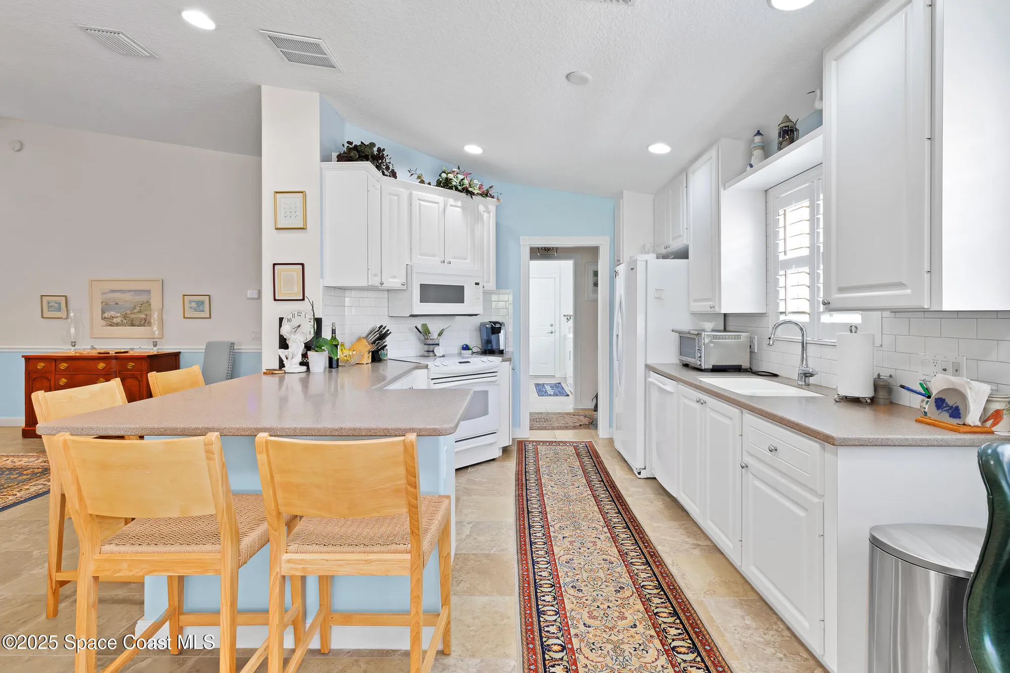 Property Slideshow image 10 of 40 | 4944 corsica sq, Vero Beach, FL, 32967