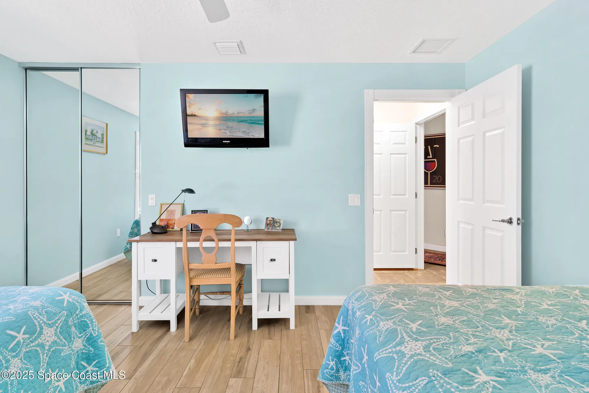 Property Slideshow image 18 of 40 | 4944 corsica sq, Vero Beach, FL, 32967