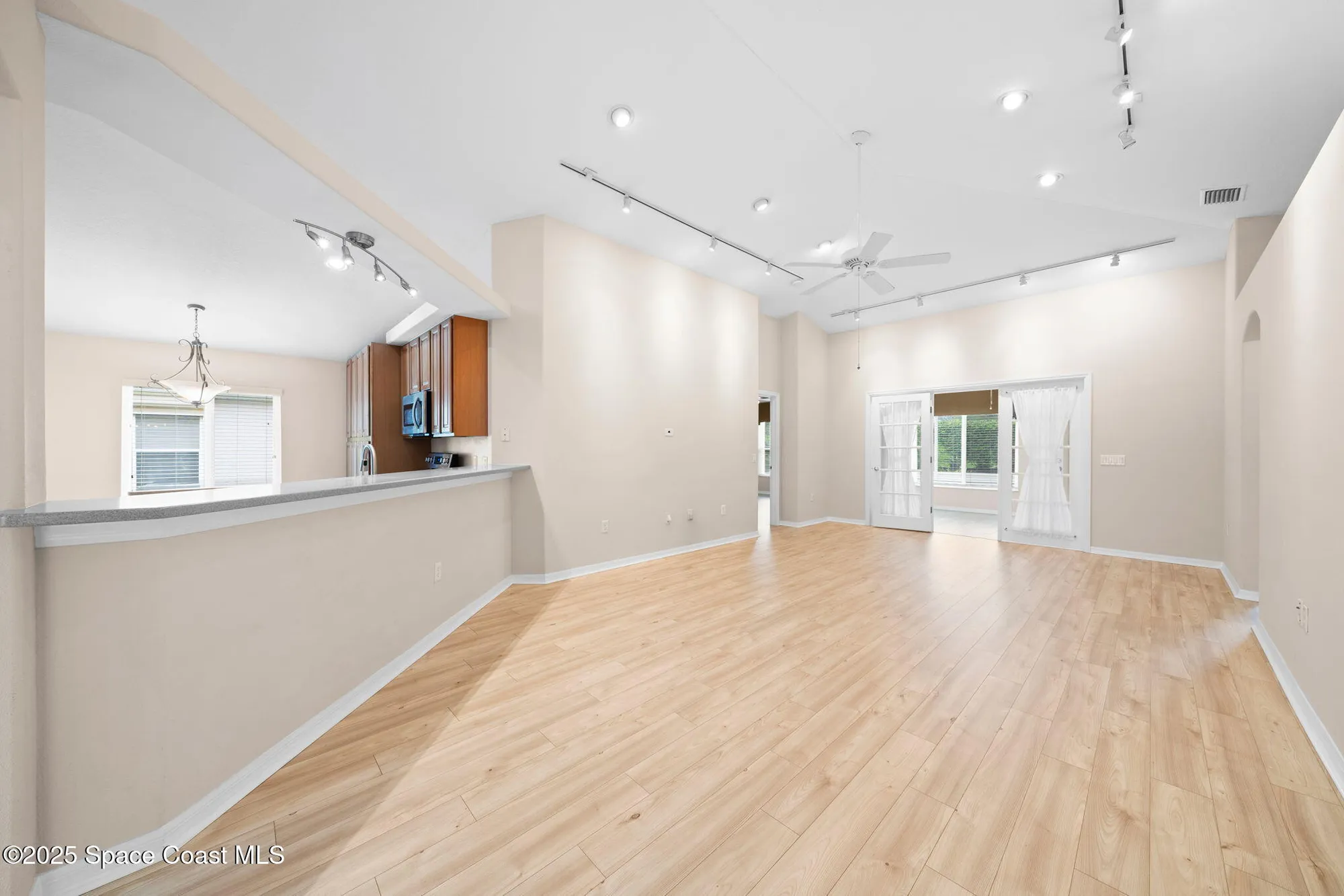 Property Slideshow image 6 of 44 | 6908 mcgrady dr, Melbourne, FL, 32940