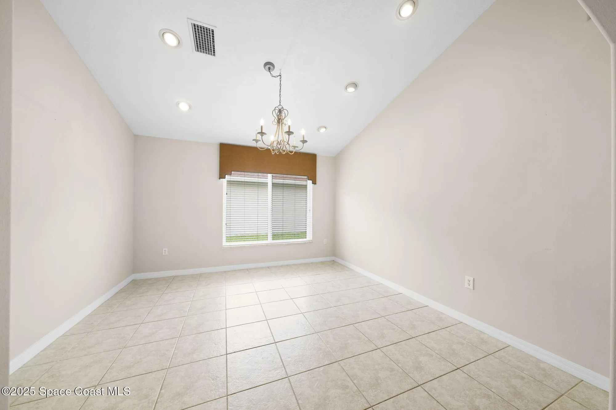 Property Slideshow image 16 of 44 | 6908 mcgrady dr, Melbourne, FL, 32940