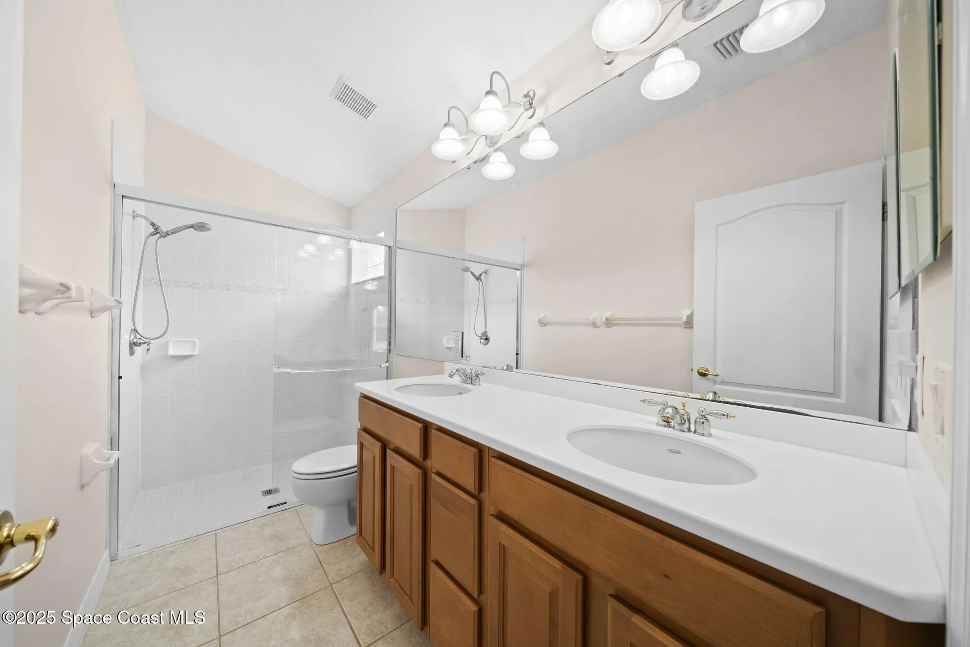 Property Slideshow image 32 of 44 | 6908 mcgrady dr, Melbourne, FL, 32940