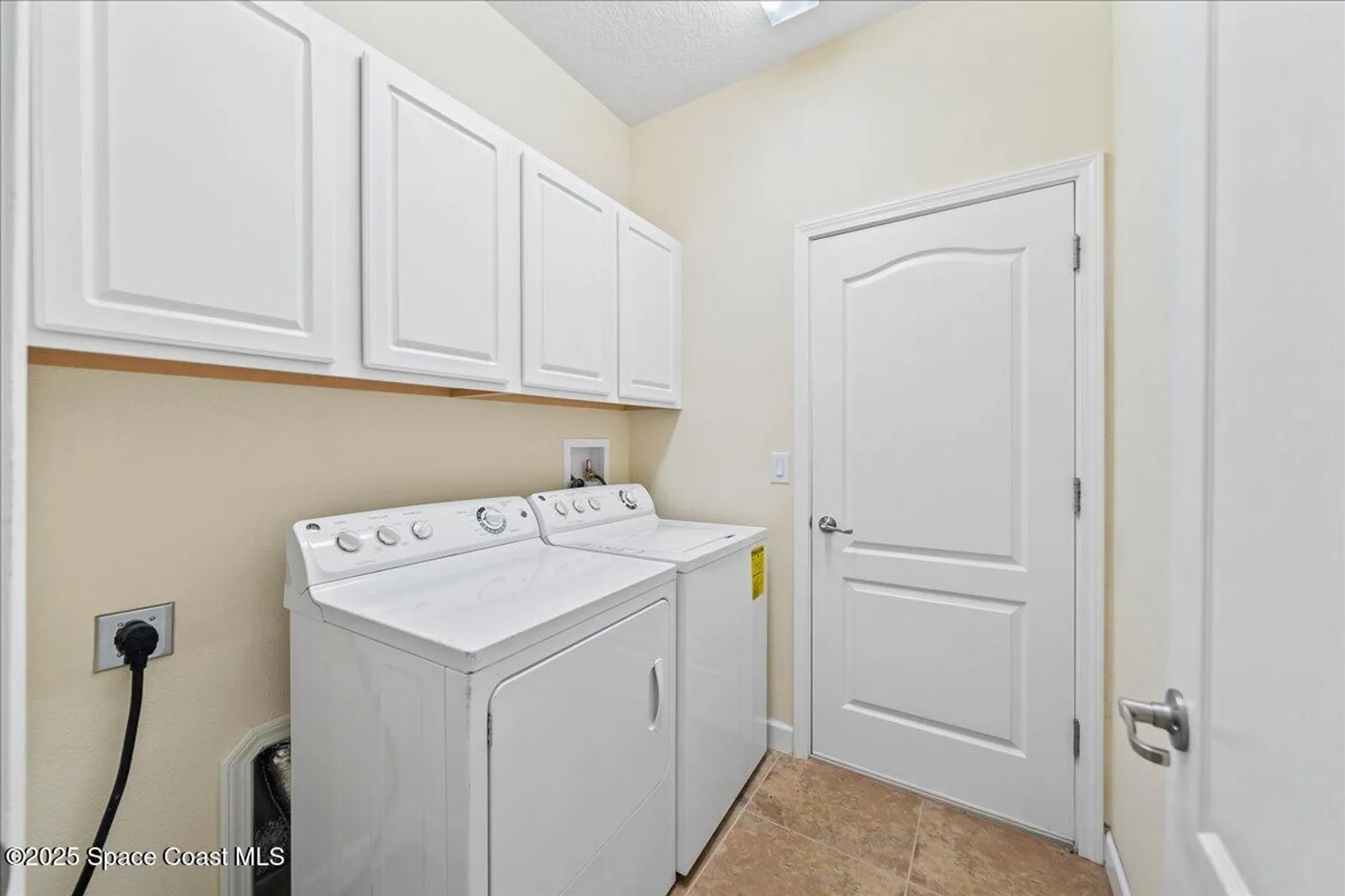 Property Slideshow image 21 of 31 | 3584 sansome cir, Melbourne, FL, 32940