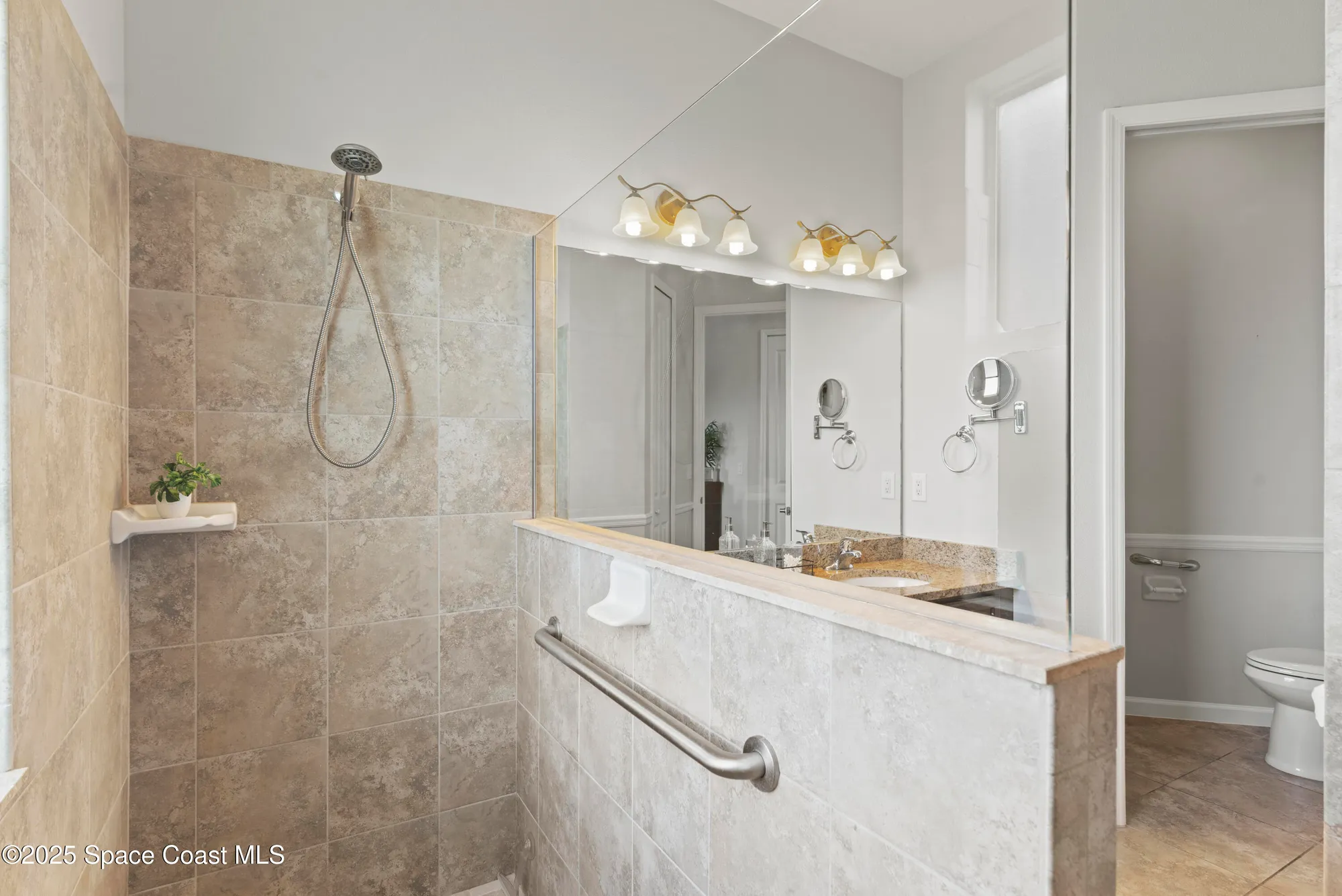 Property Slideshow image 33 of 64 | 3790 alamanda key dr, Melbourne, FL, 32901