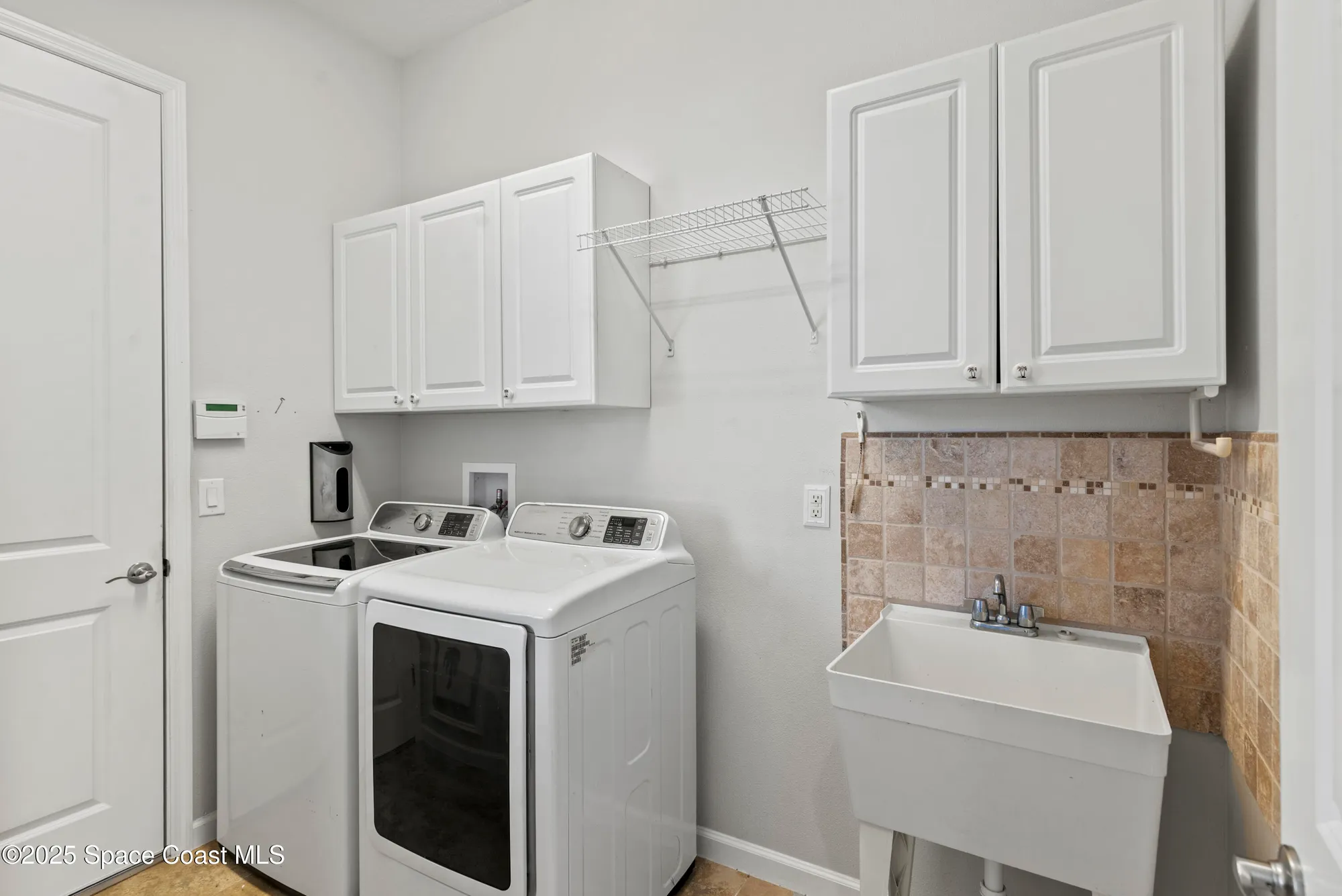 Property Slideshow image 41 of 64 | 3790 alamanda key dr, Melbourne, FL, 32901